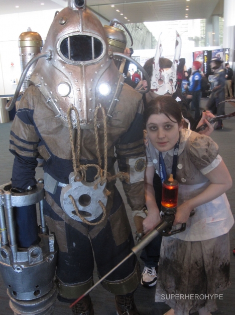 Pax East 2013 Cosplay Bioshock Big Daddy and Little Sister