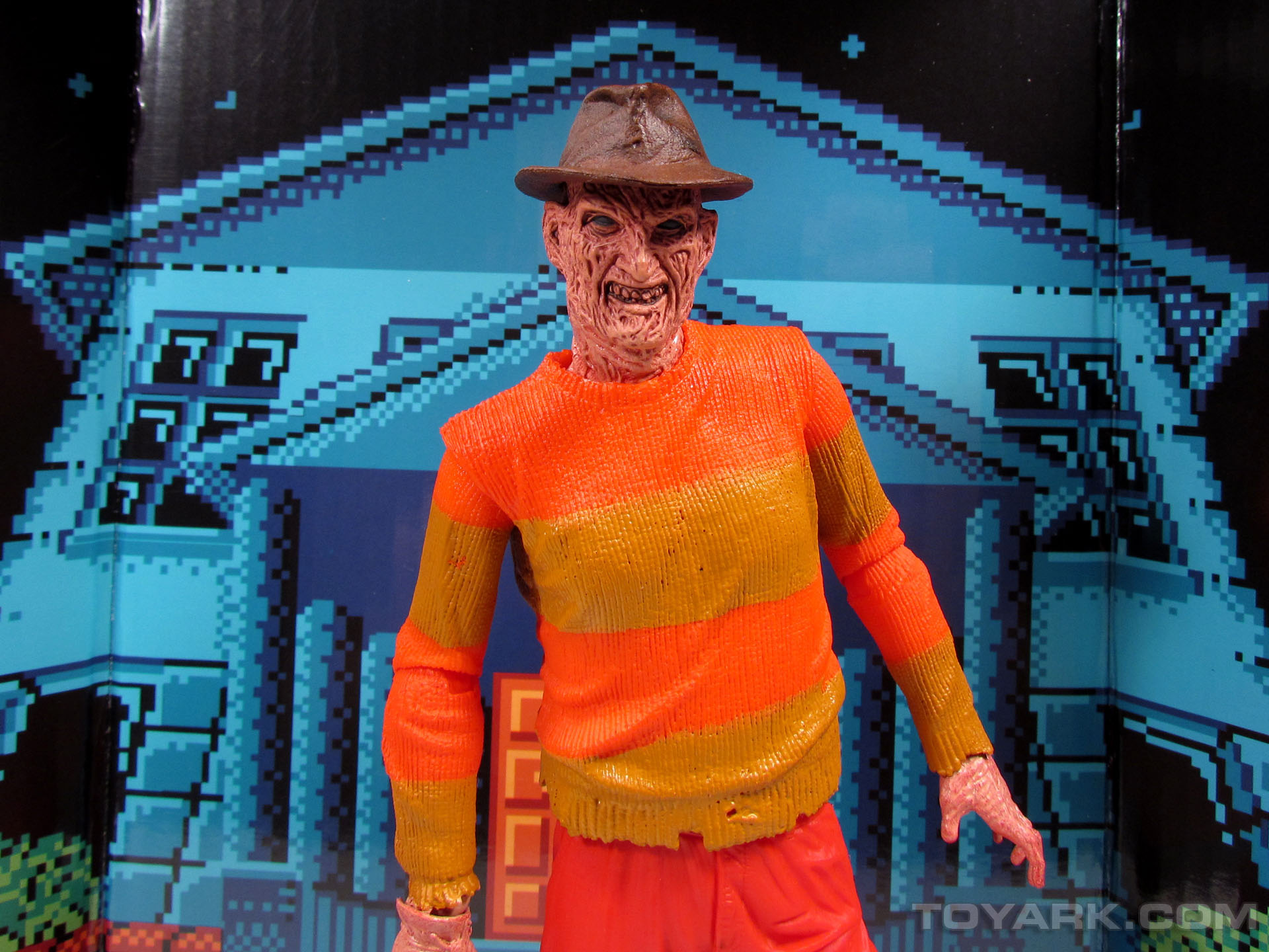 http://www.toyark.com/wp-content/uploads/2013/11/NES-Freddy-Krueger-047-150x150.jpg