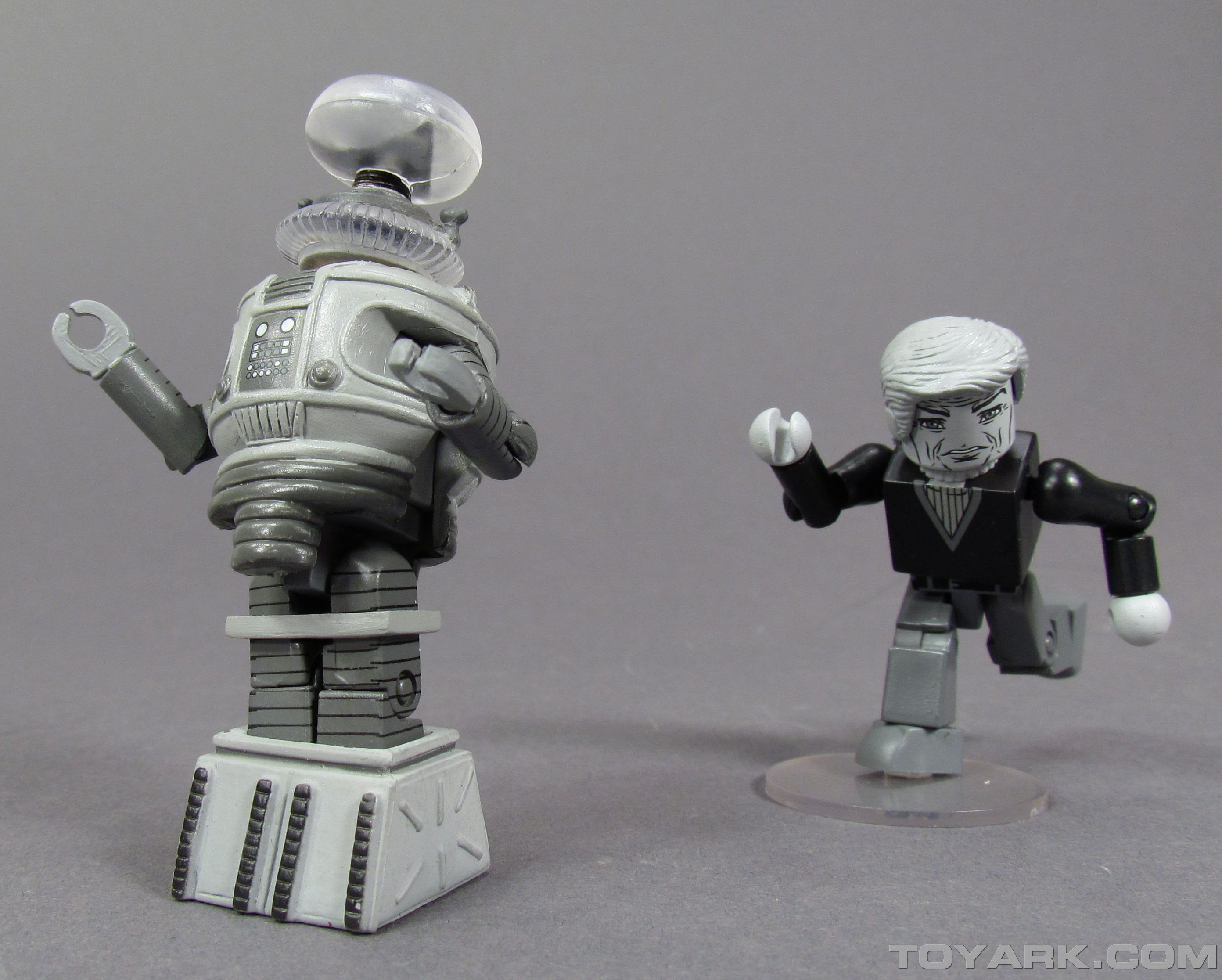 Lost In Space Minimates 023