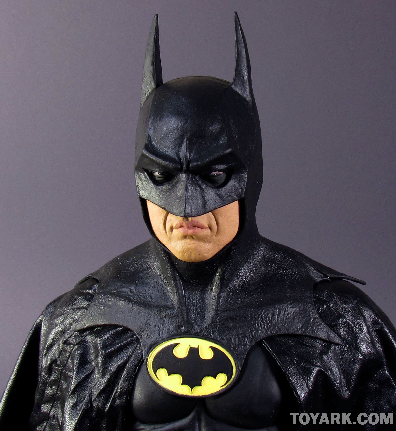 http://www.toyark.com/wp-content/uploads/2014/02/NECA-1989-Batman-019-150x150.jpg