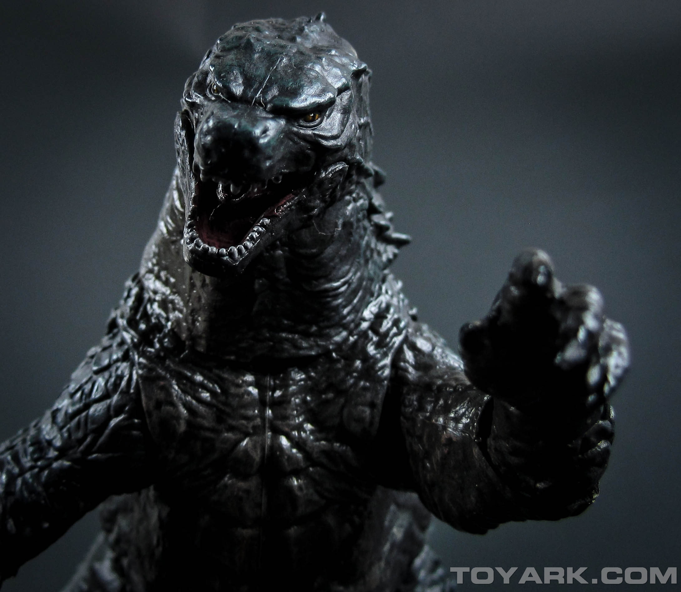 http://www.toyark.com/wp-content/uploads/2014/05/Godzilla-2014-NECA-020-150x150.jpg