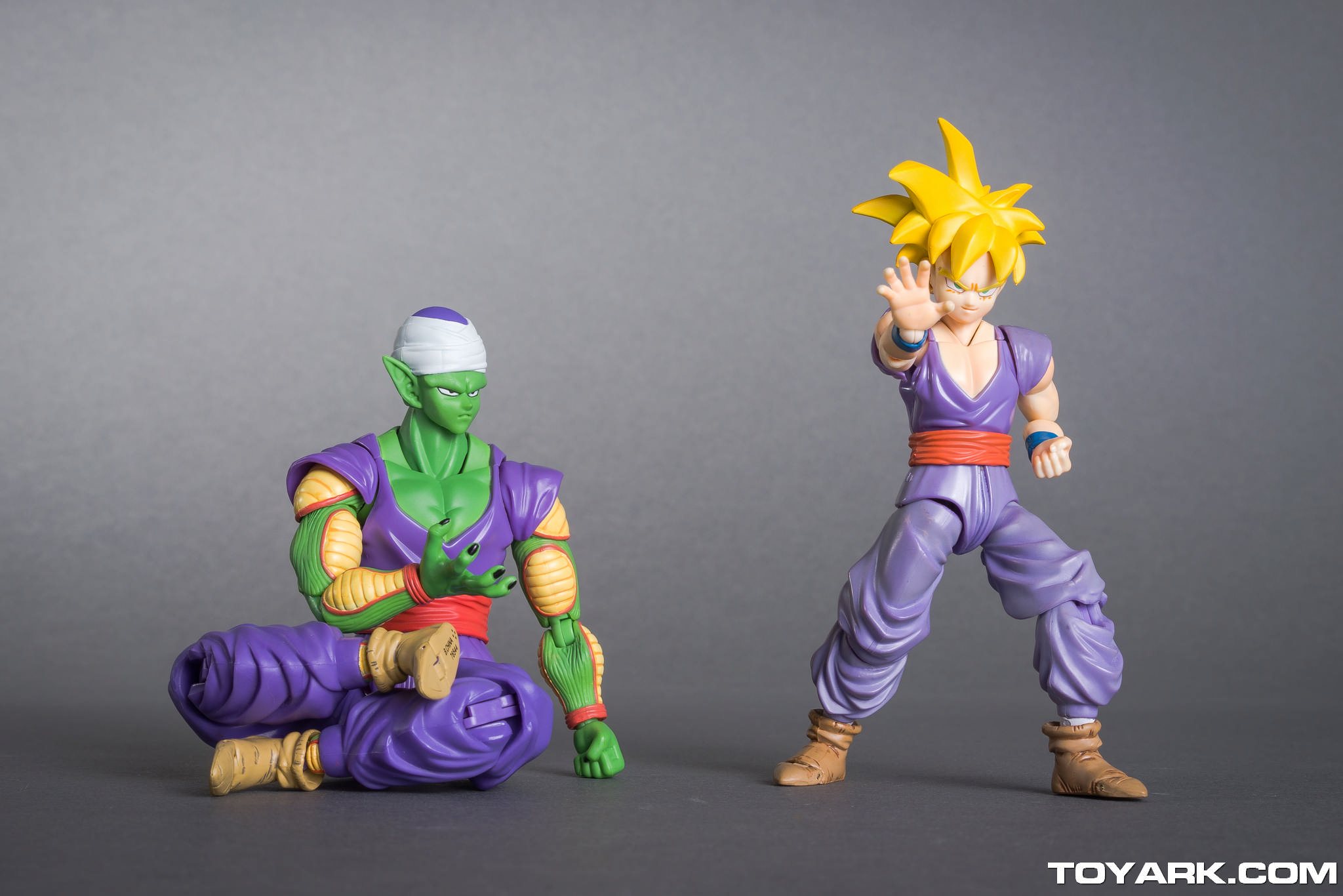 Gohan. DUCK!