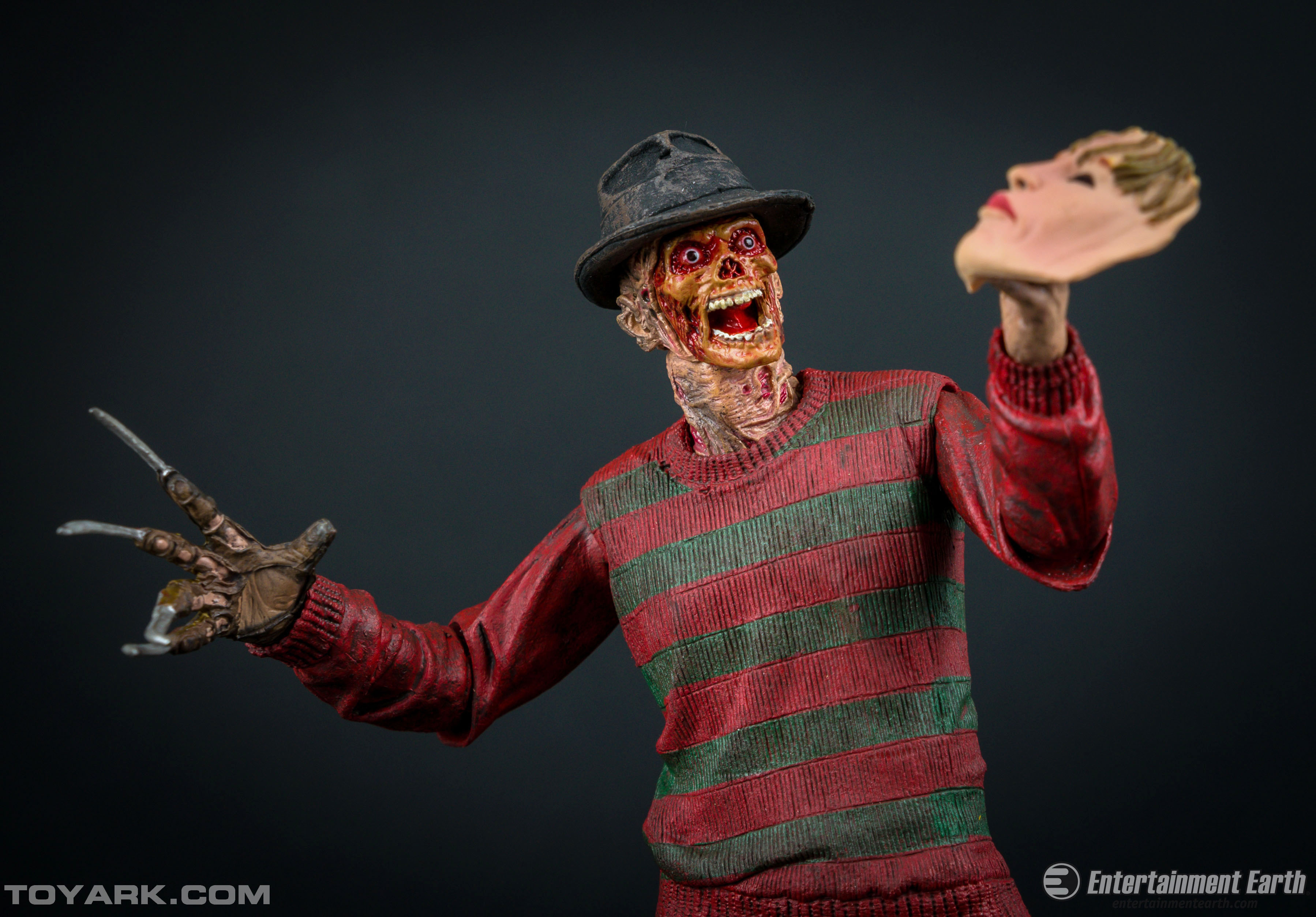 NECA Ultimate Freddy Krueger 056