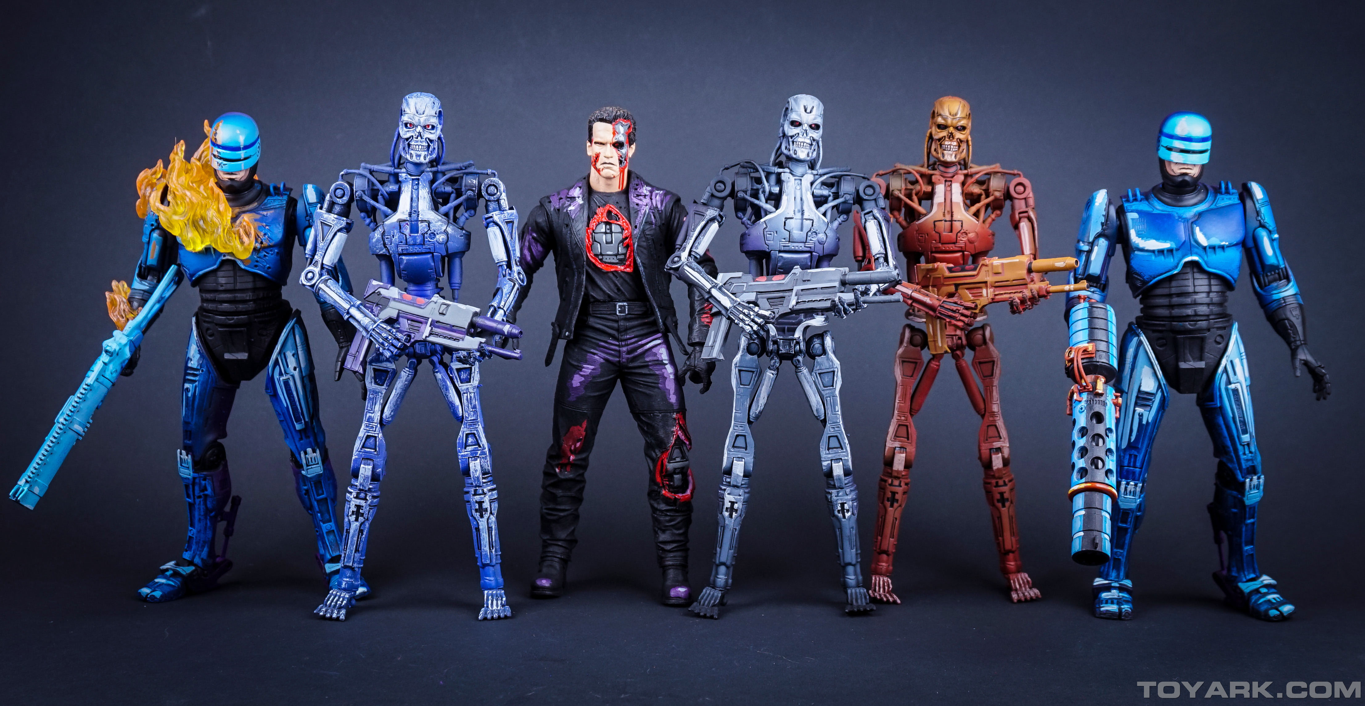 http://www.toyark.com/wp-content/uploads/2014/12/NECA-Robocop-vs-Terminator-086-150x150.jpg