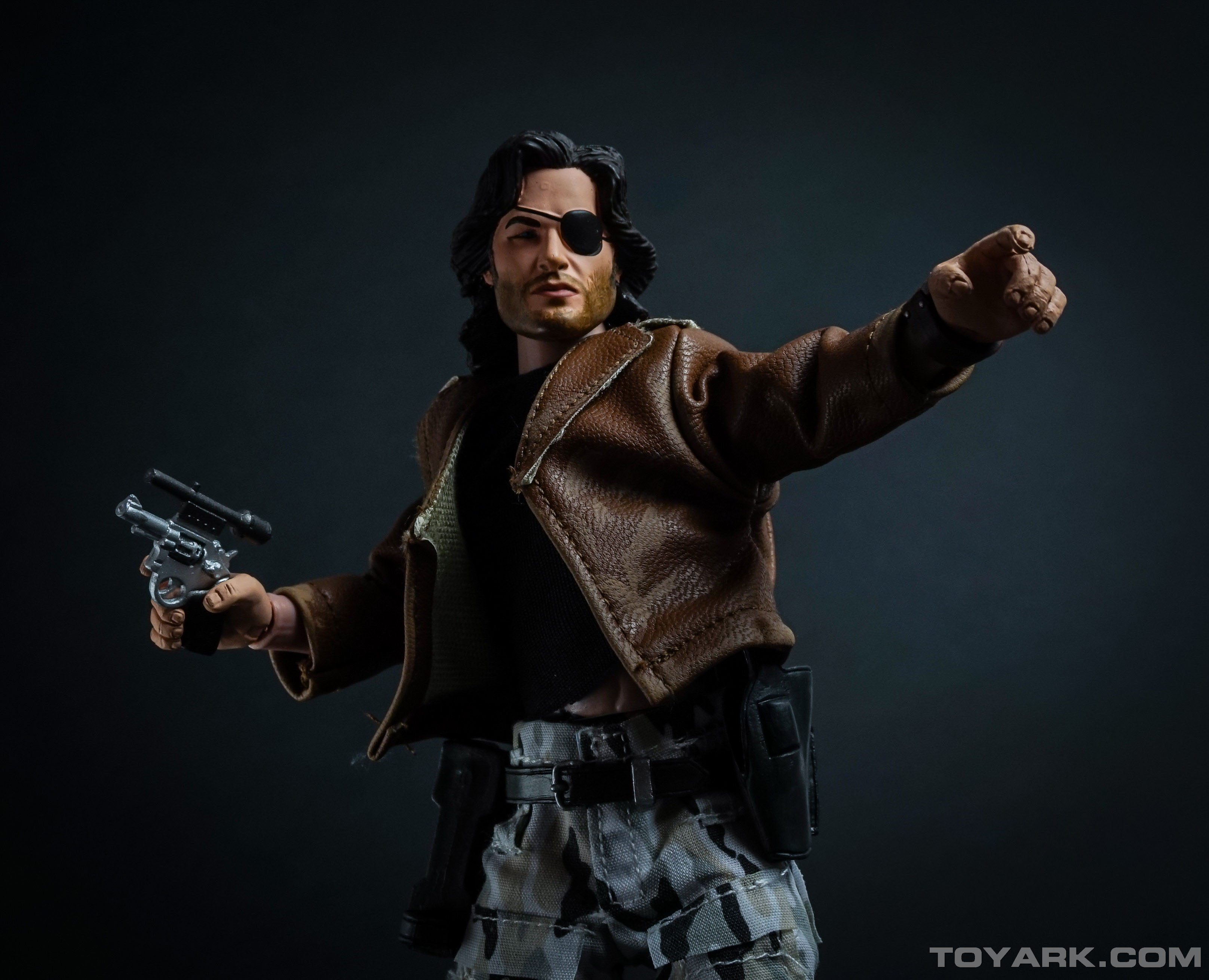 NECA Retro Snake Plissken 012