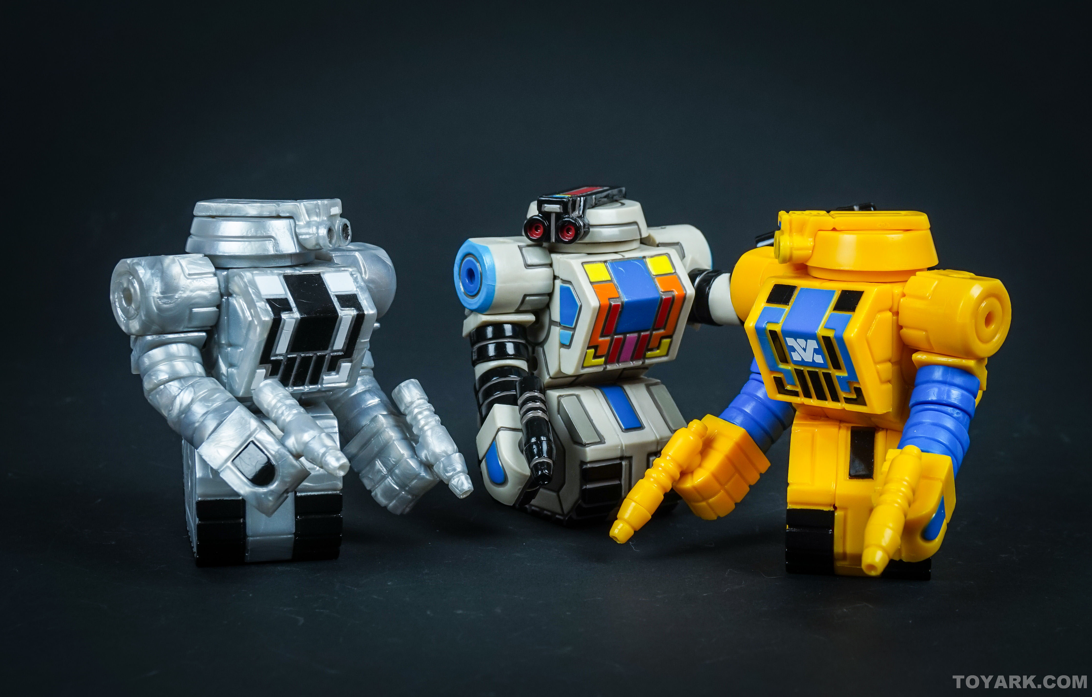 Robo Force Ultimate Maxx 013