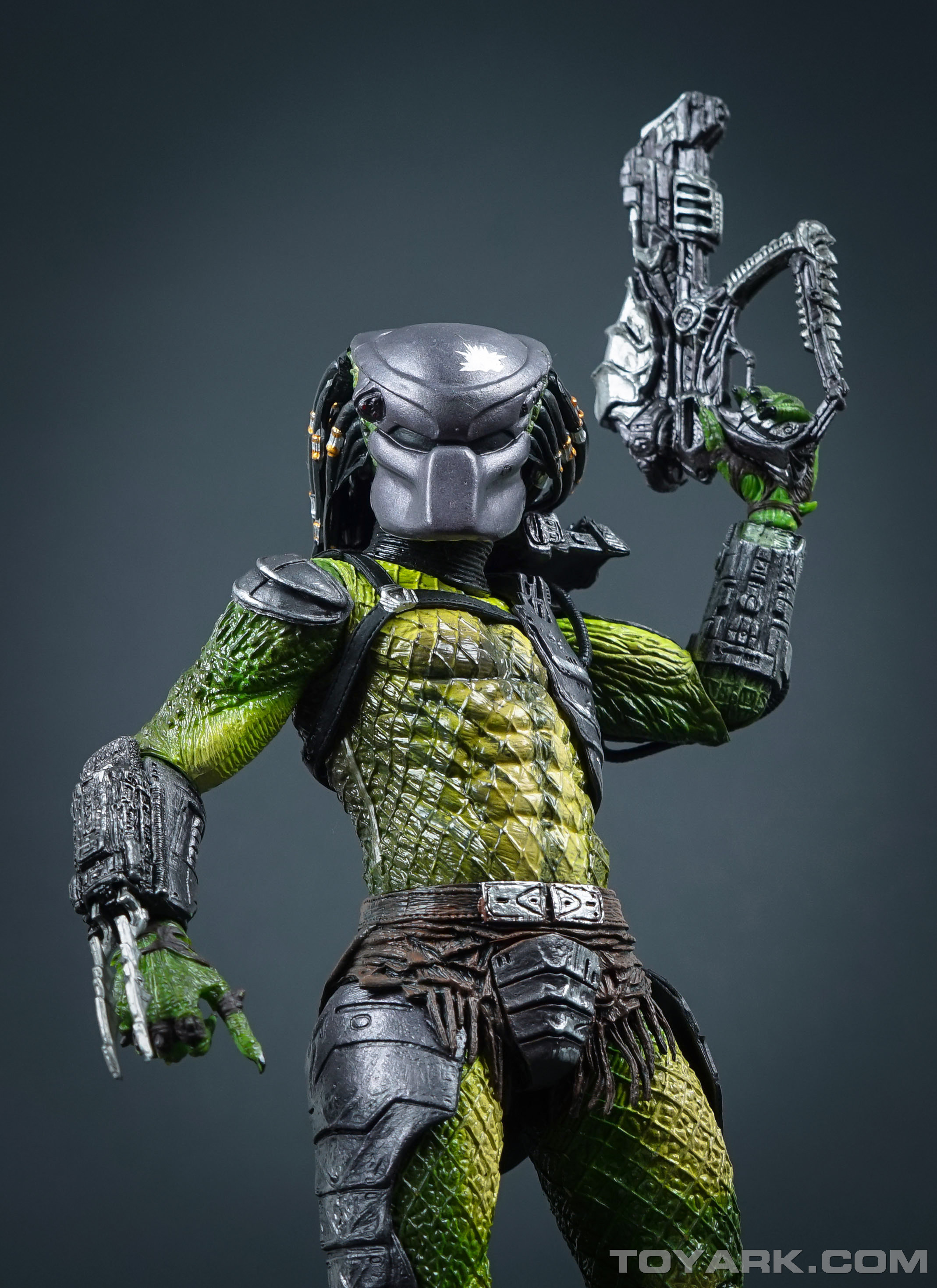 http://www.toyark.com/wp-content/uploads/2015/03/NECA-Renegade-Predator-022-150x150.jpg