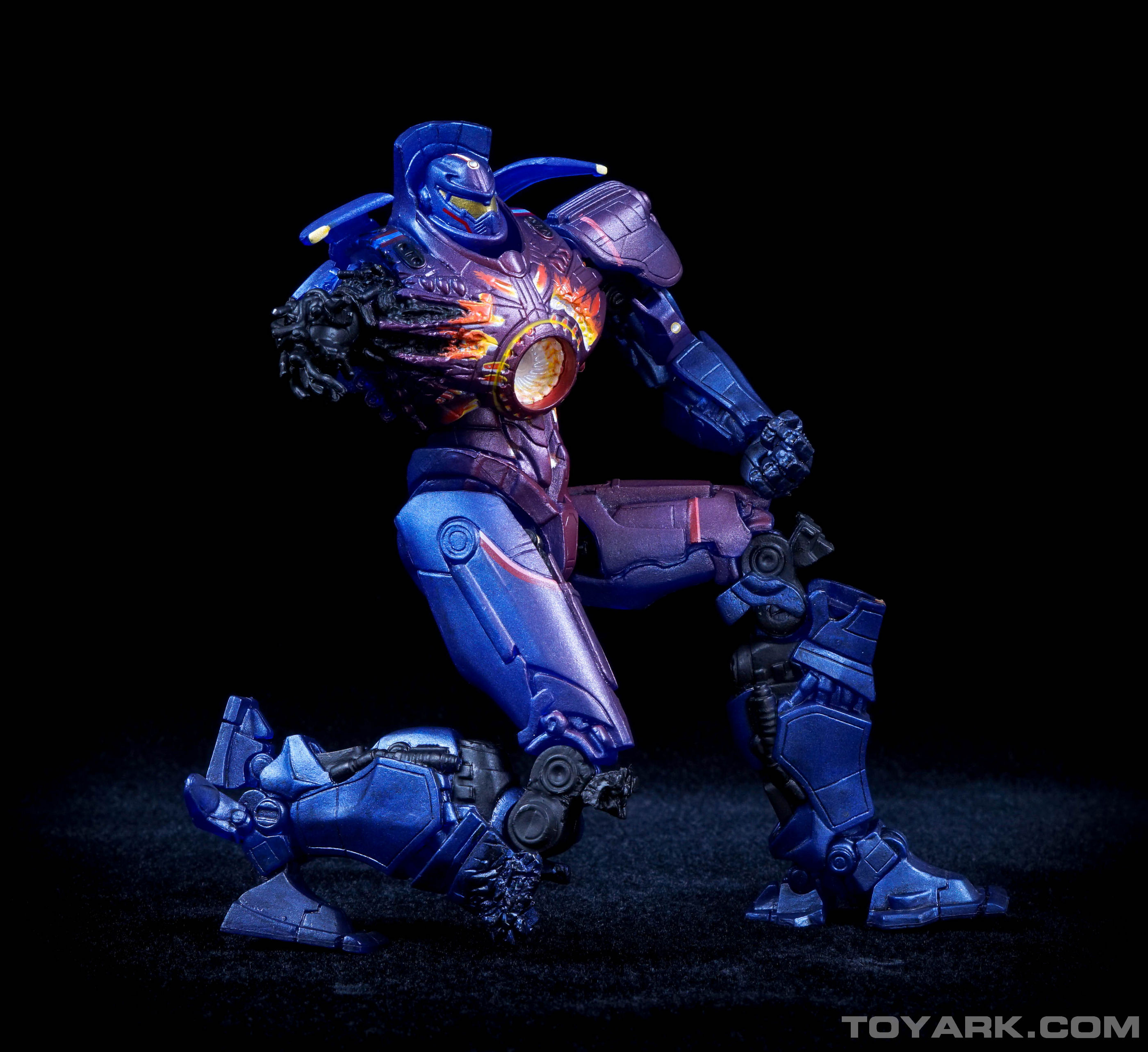 http://www.toyark.com/wp-content/uploads/2015/07/NECA-Pacific-Rim-Anteverse-Gipsy-Danger-020.jpg