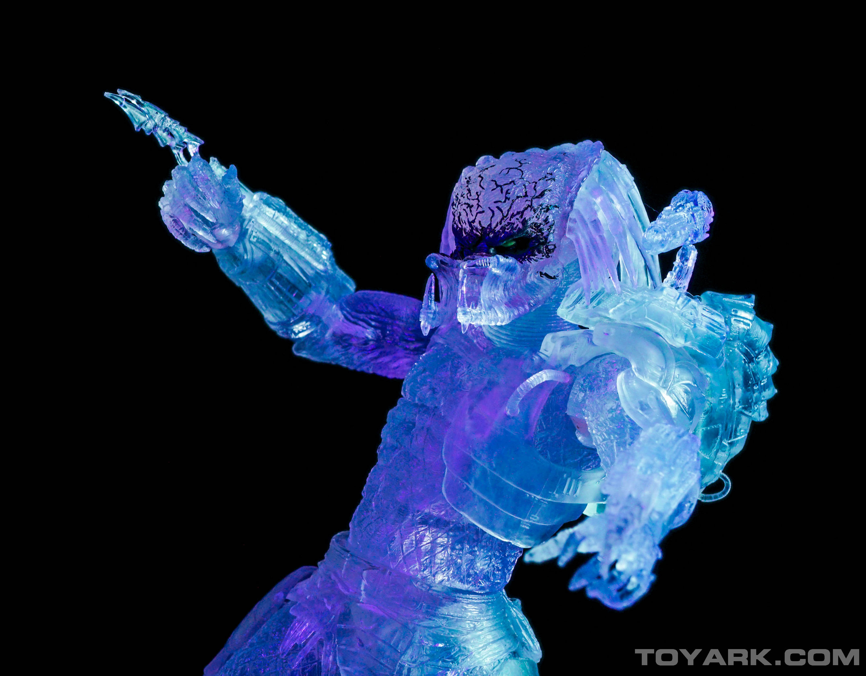 http://www.toyark.com/wp-content/uploads/2015/08/NECA-Ambush-Predator-032.jpg