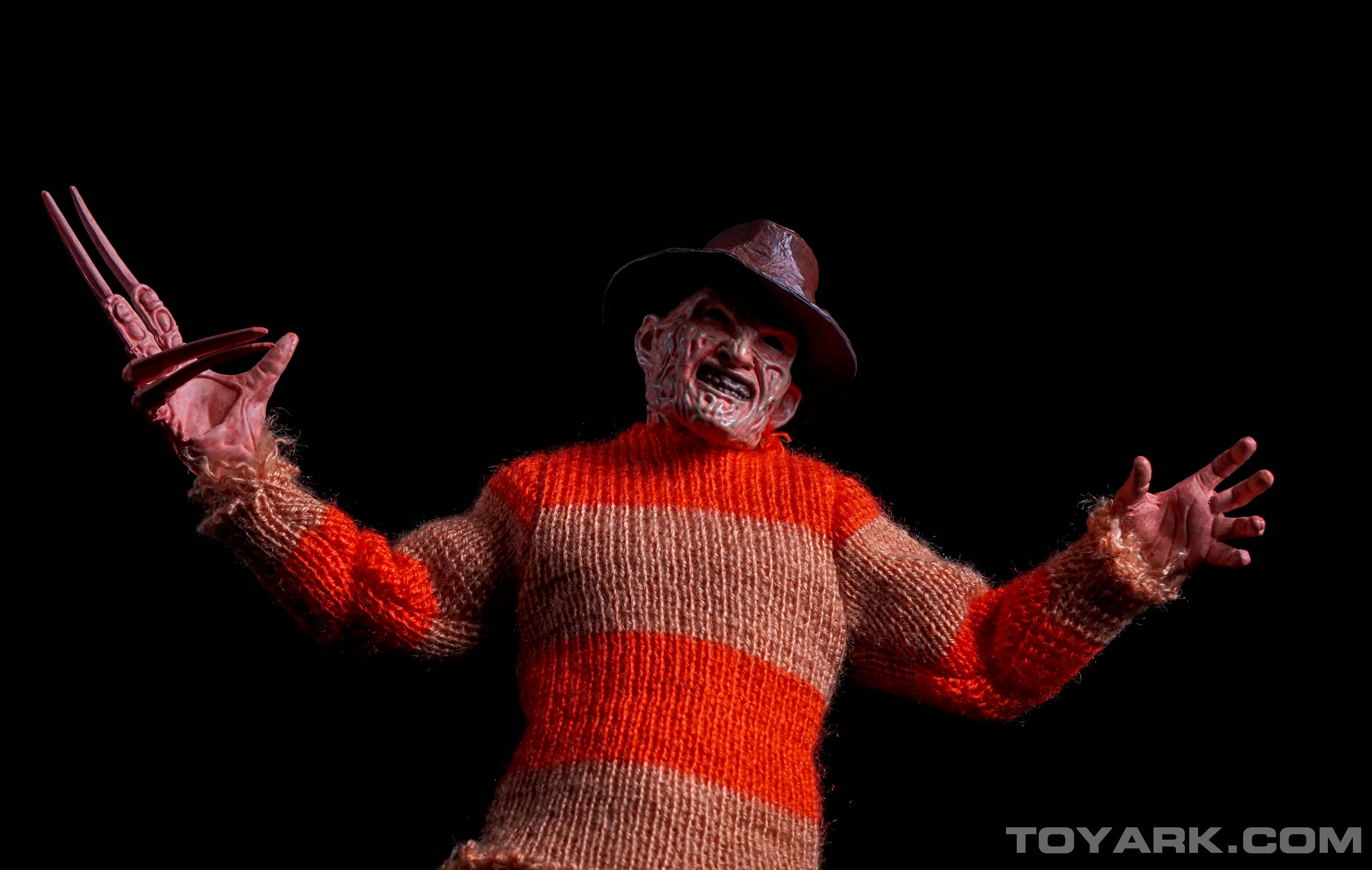 http://www.toyark.com/wp-content/uploads/2015/08/Retro-NES-Freddy-Krueger-046.jpg
