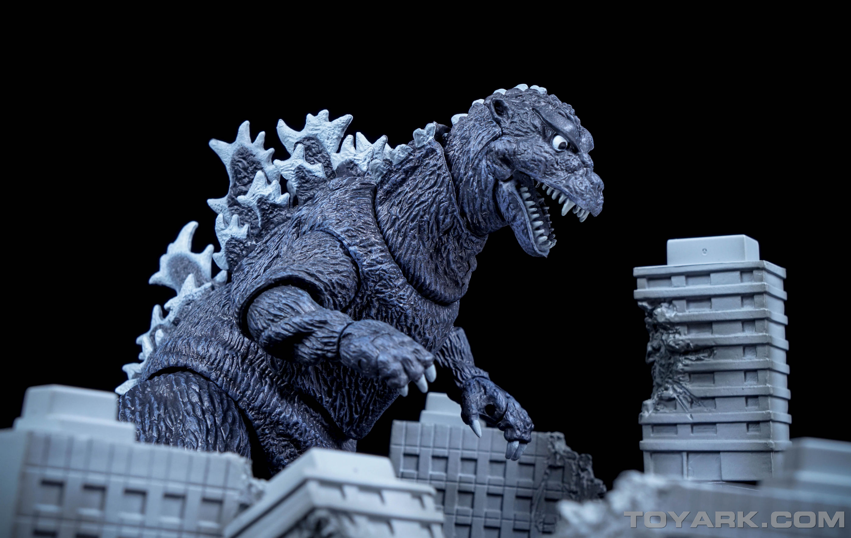 http://www.toyark.com/wp-content/uploads/2015/09/NECA-1954-Godzilla-040-150x150.jpg