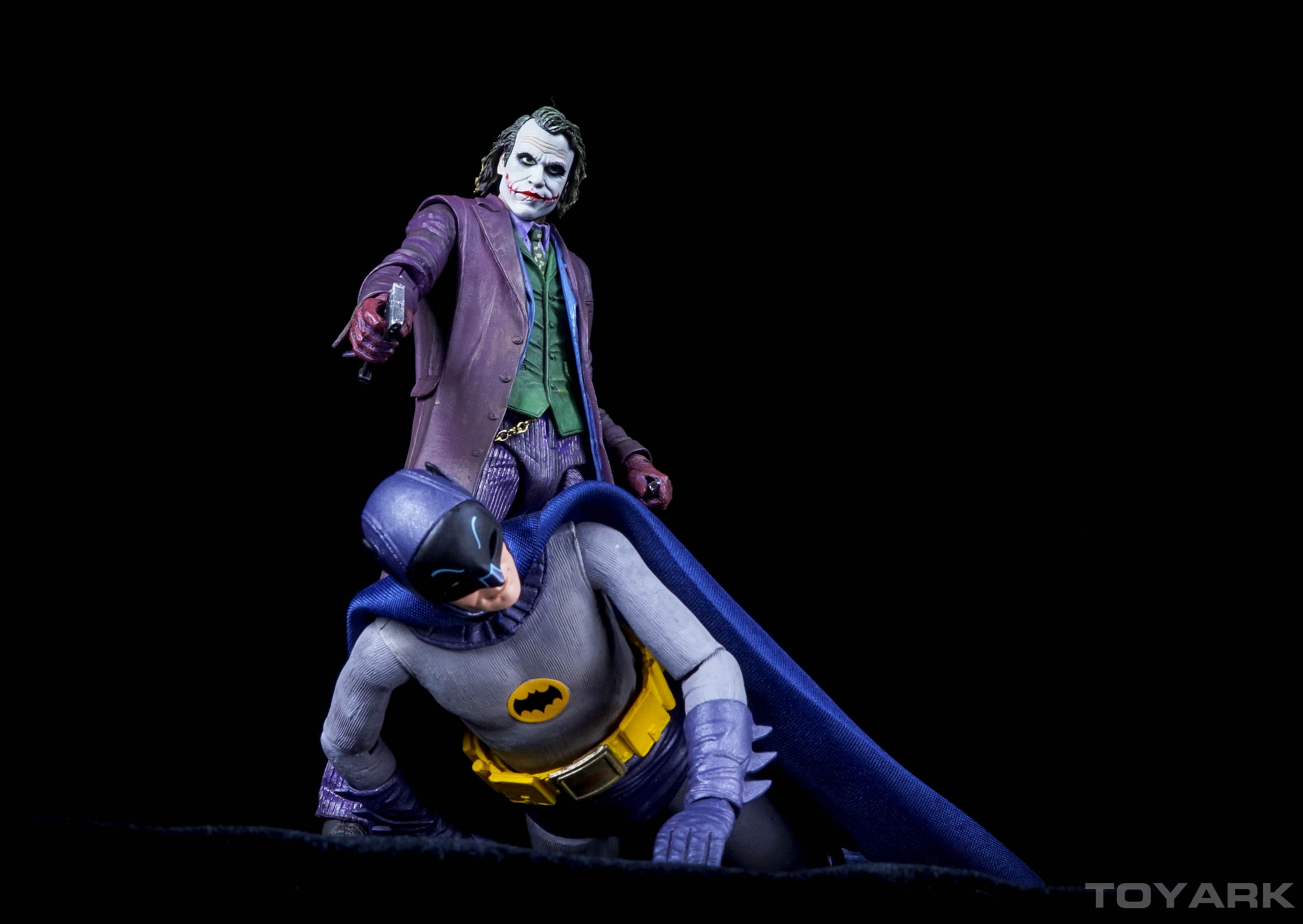 http://www.toyark.com/wp-content/uploads/2015/10/NECA-7-Inch-Joker-and-Batman-004-150x150.jpg