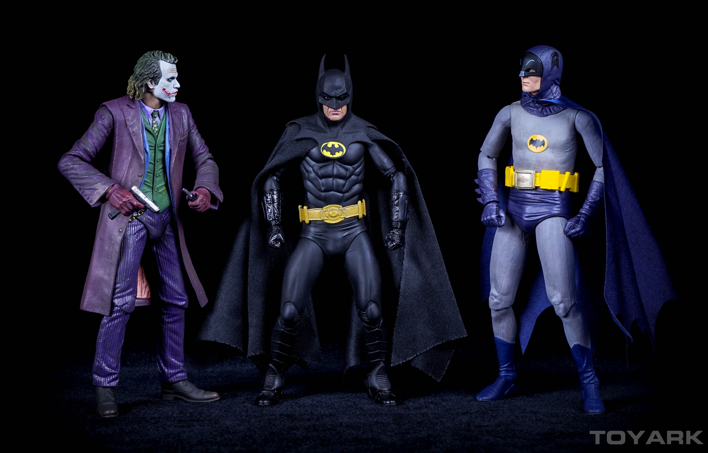 http://www.toyark.com/wp-content/uploads/2015/10/NECA-7-Inch-Joker-and-Batman-005.jpg