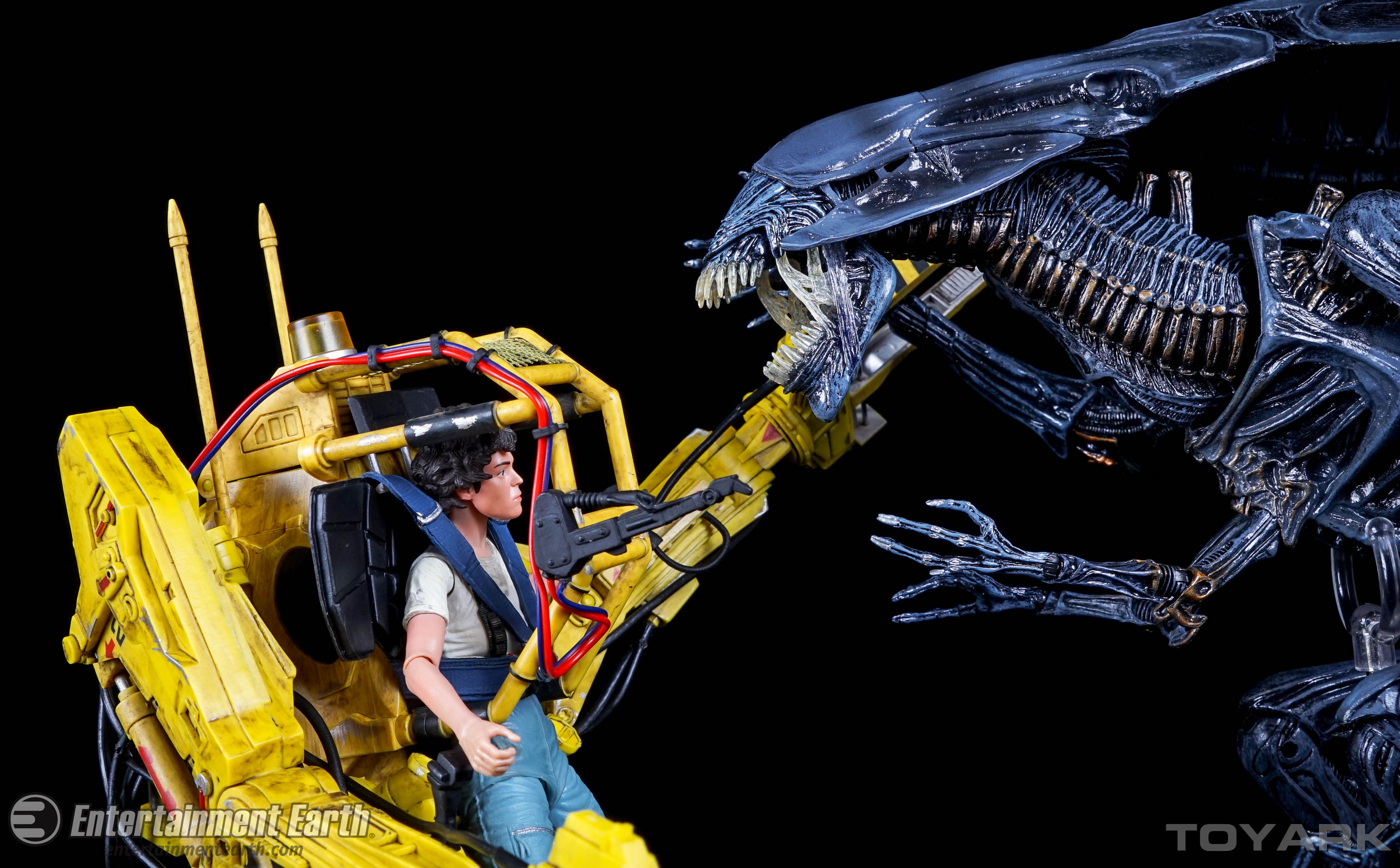 http://www.toyark.com/wp-content/uploads/2015/10/NECA-Aliens-Power-Loader-059.jpg