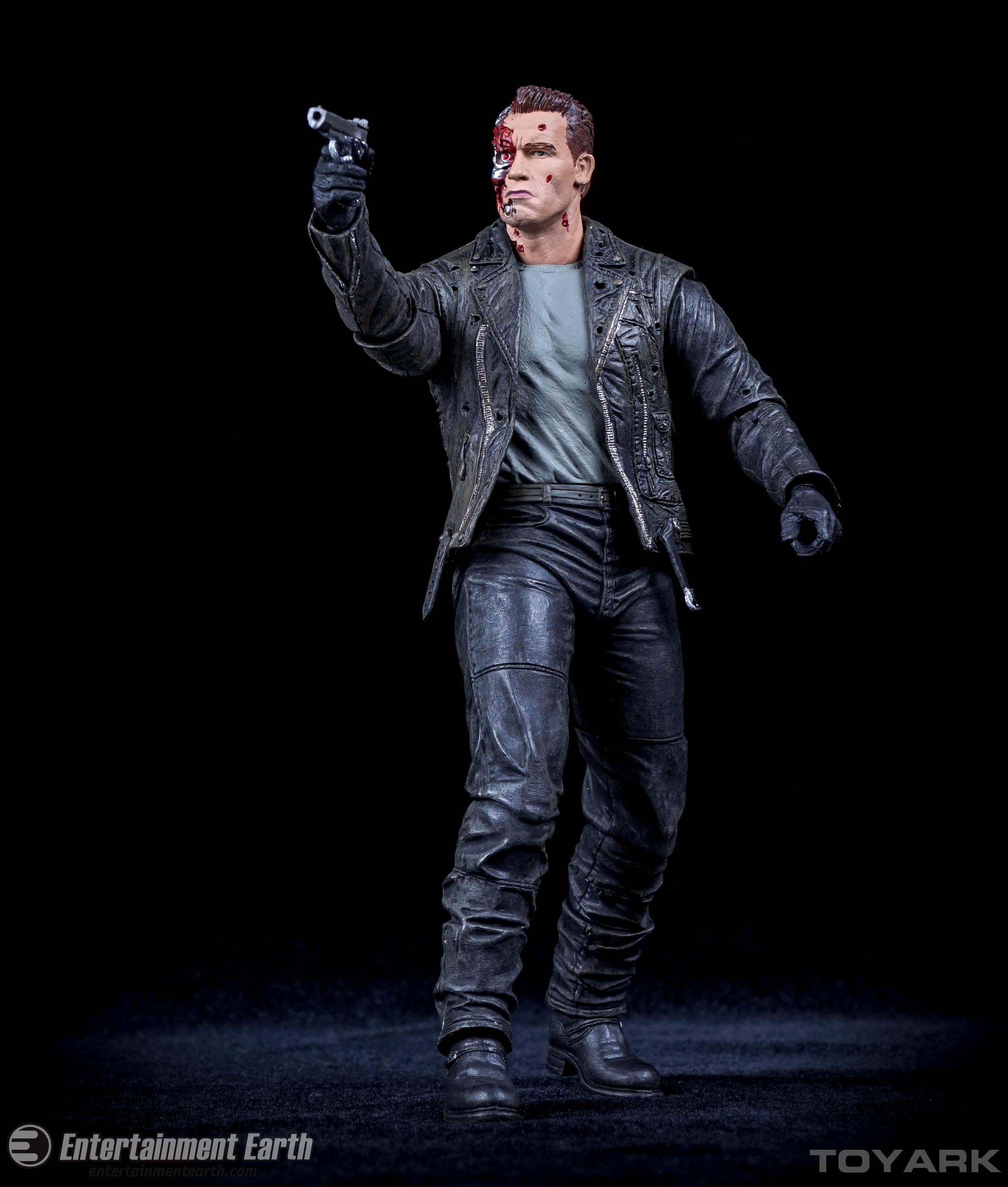 http://www.toyark.com/wp-content/uploads/2015/10/NECA-T2-T800-Ultimate-042.jpg