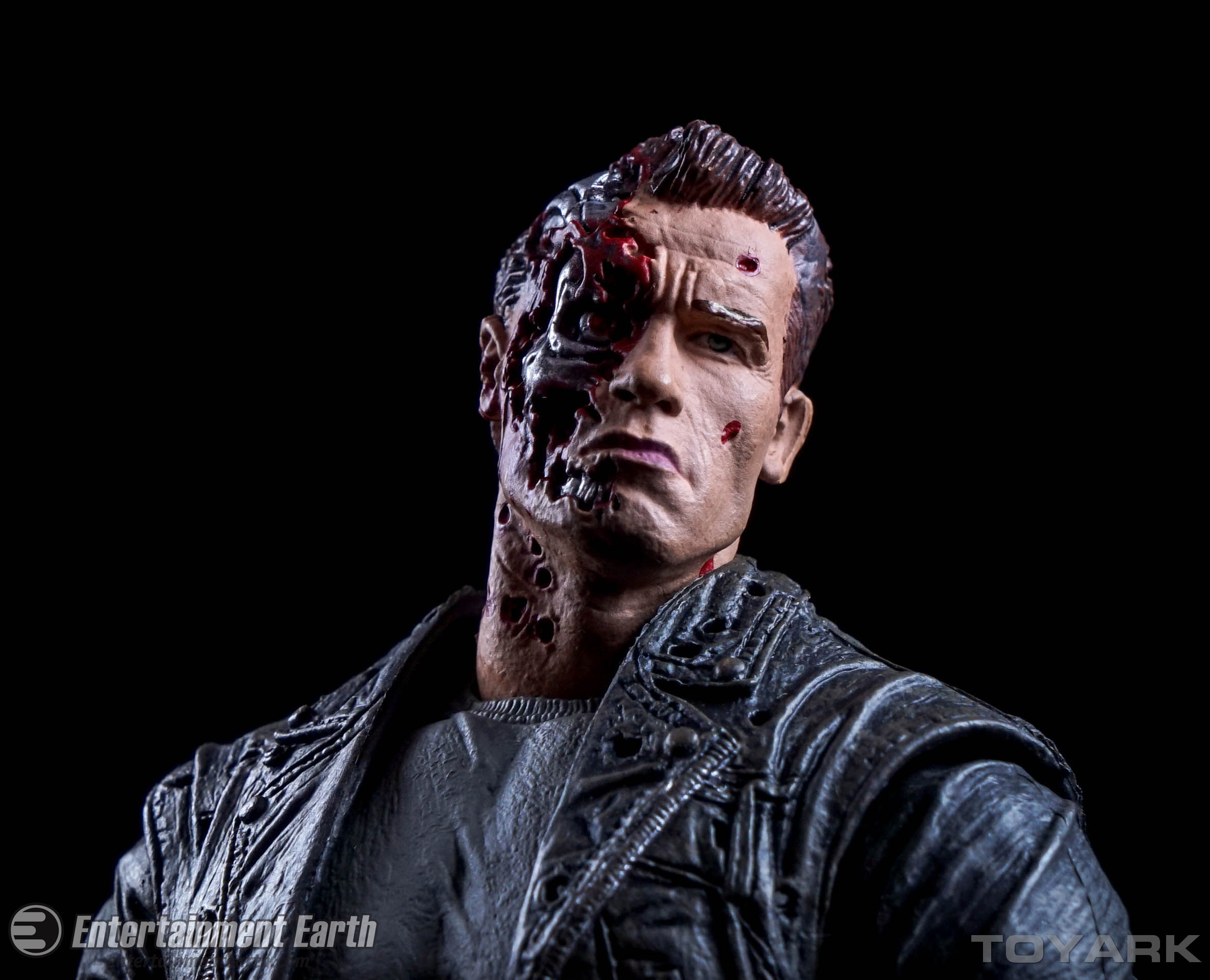 http://www.toyark.com/wp-content/uploads/2015/10/NECA-T2-T800-Ultimate-049.jpg