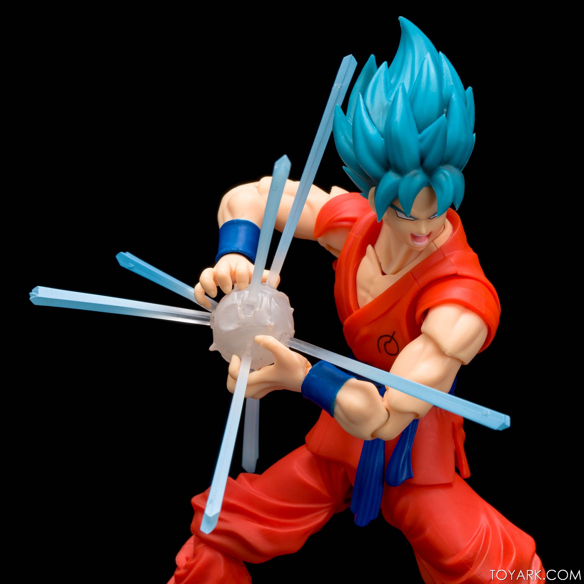 SHF SSG Goku 24