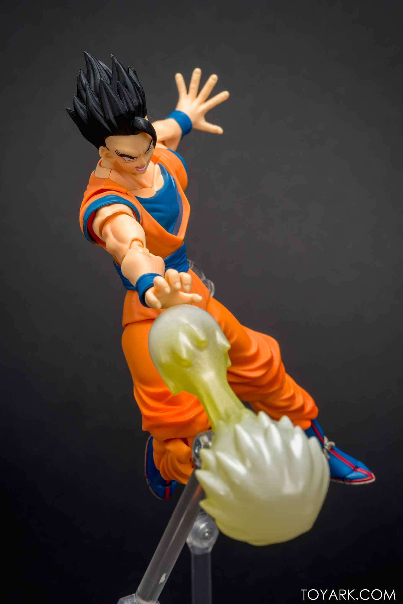 SHF Ultimate Gohan 17