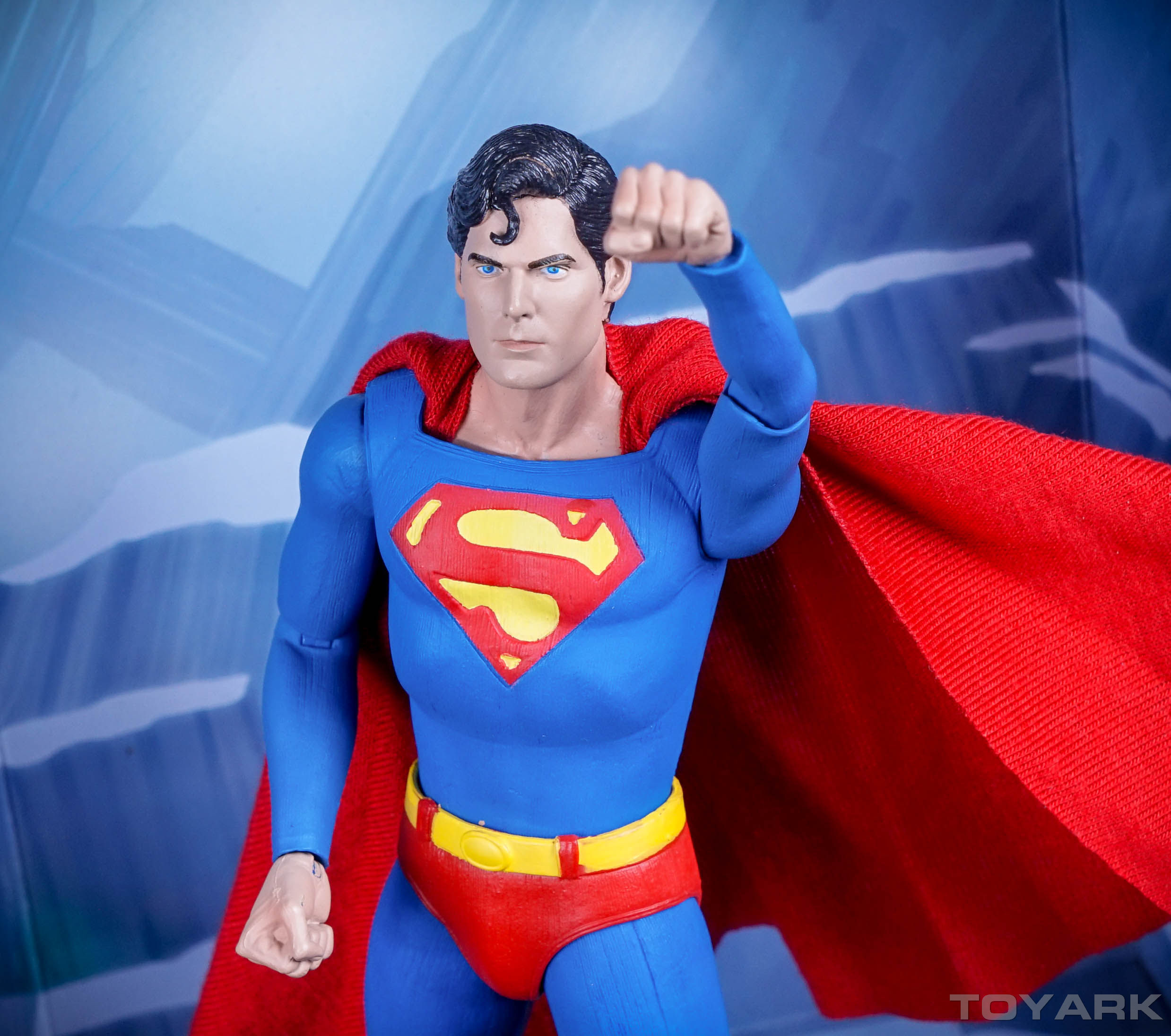 http://www.toyark.com/wp-content/uploads/2015/11/NECA-7-Inch-Superman-064-150x150.jpg