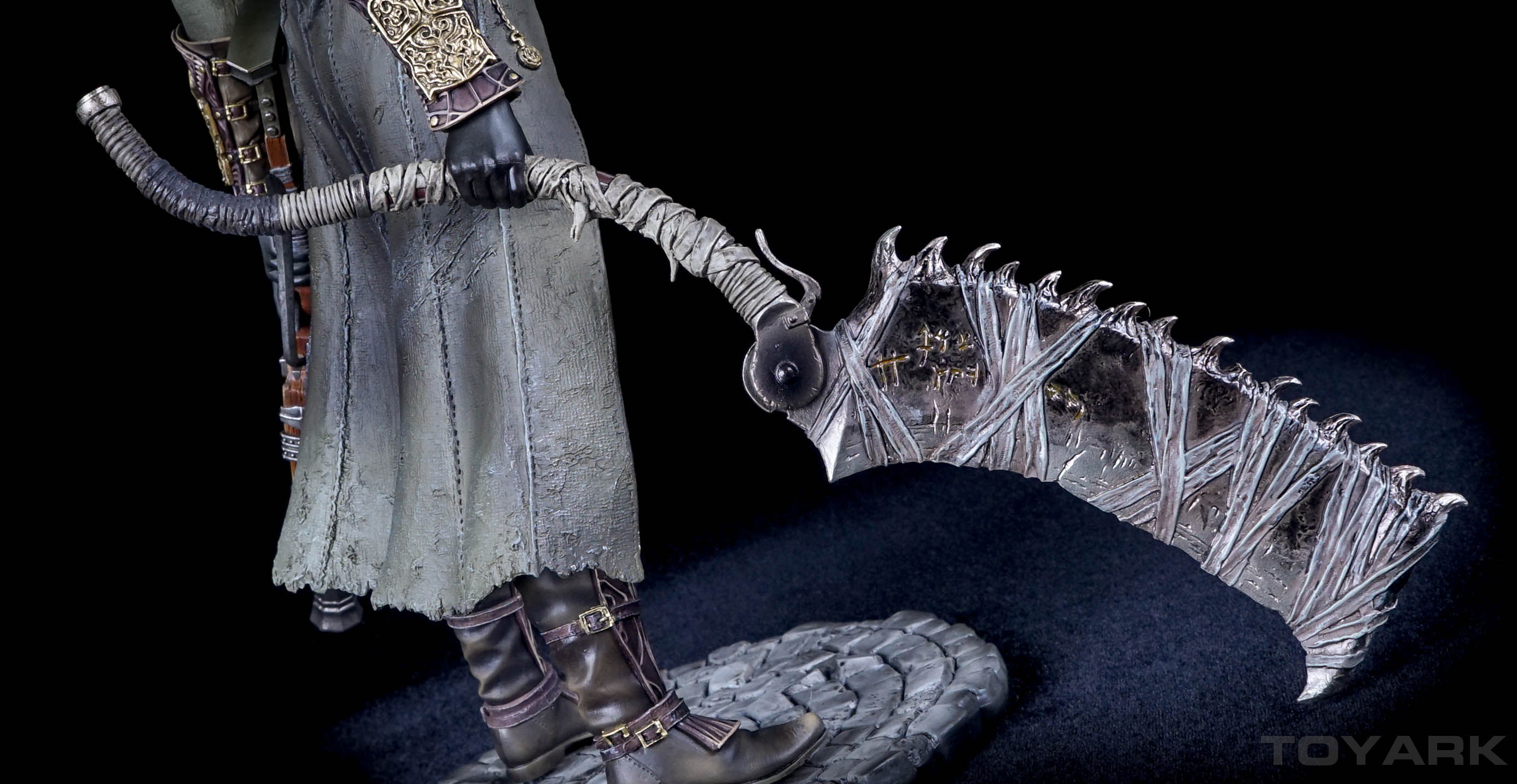 http://www.toyark.com/wp-content/uploads/2016/01/Gecco-Hunter-bloodborne-031.jpg