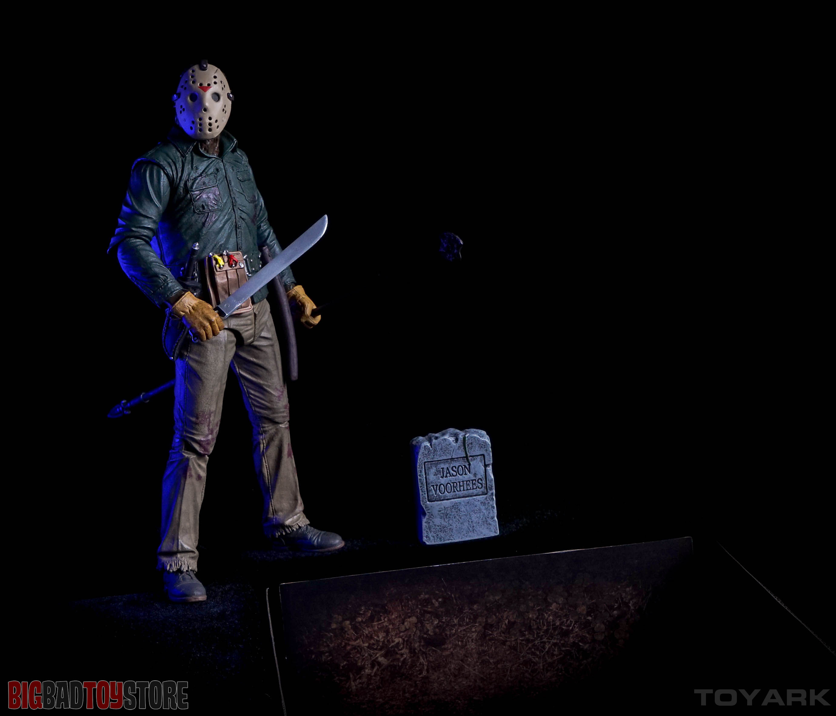 http://www.toyark.com/wp-content/uploads/2016/01/NECA-Part-6-Ultimate-Jason-041.jpg