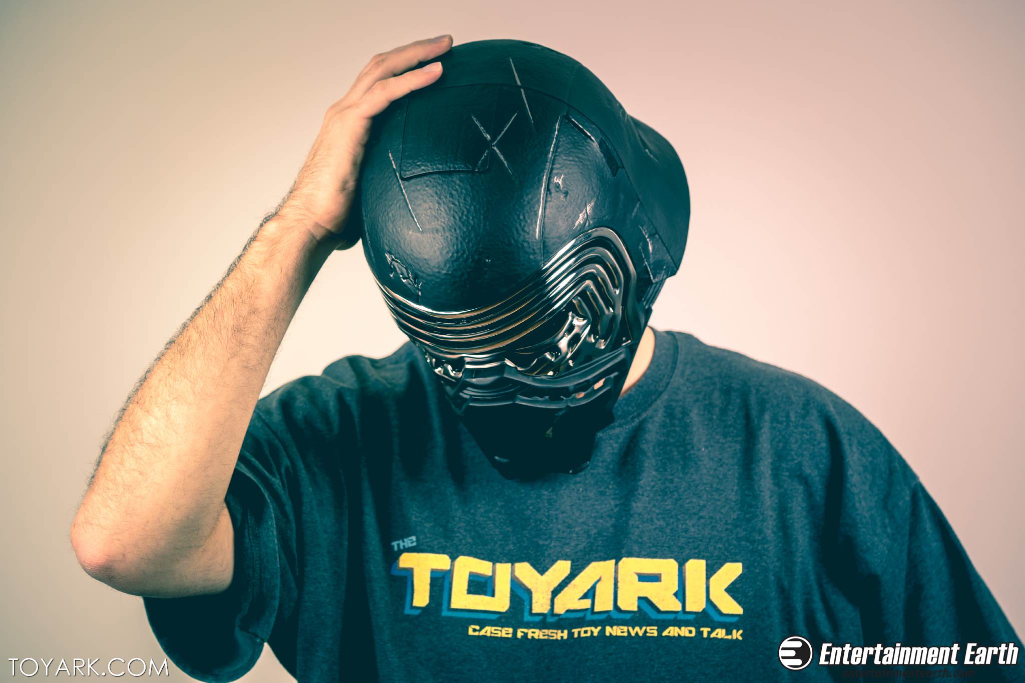 Kylo Ren Helmet 26