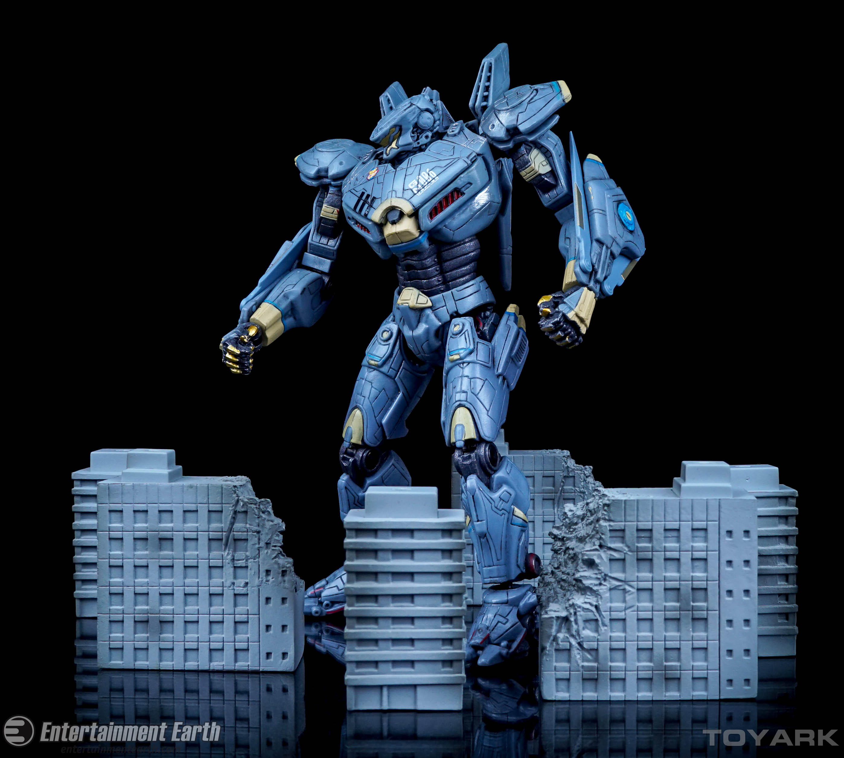 http://www.toyark.com/wp-content/uploads/2016/02/NECA-Ult-Striker-Eureka-042.jpg