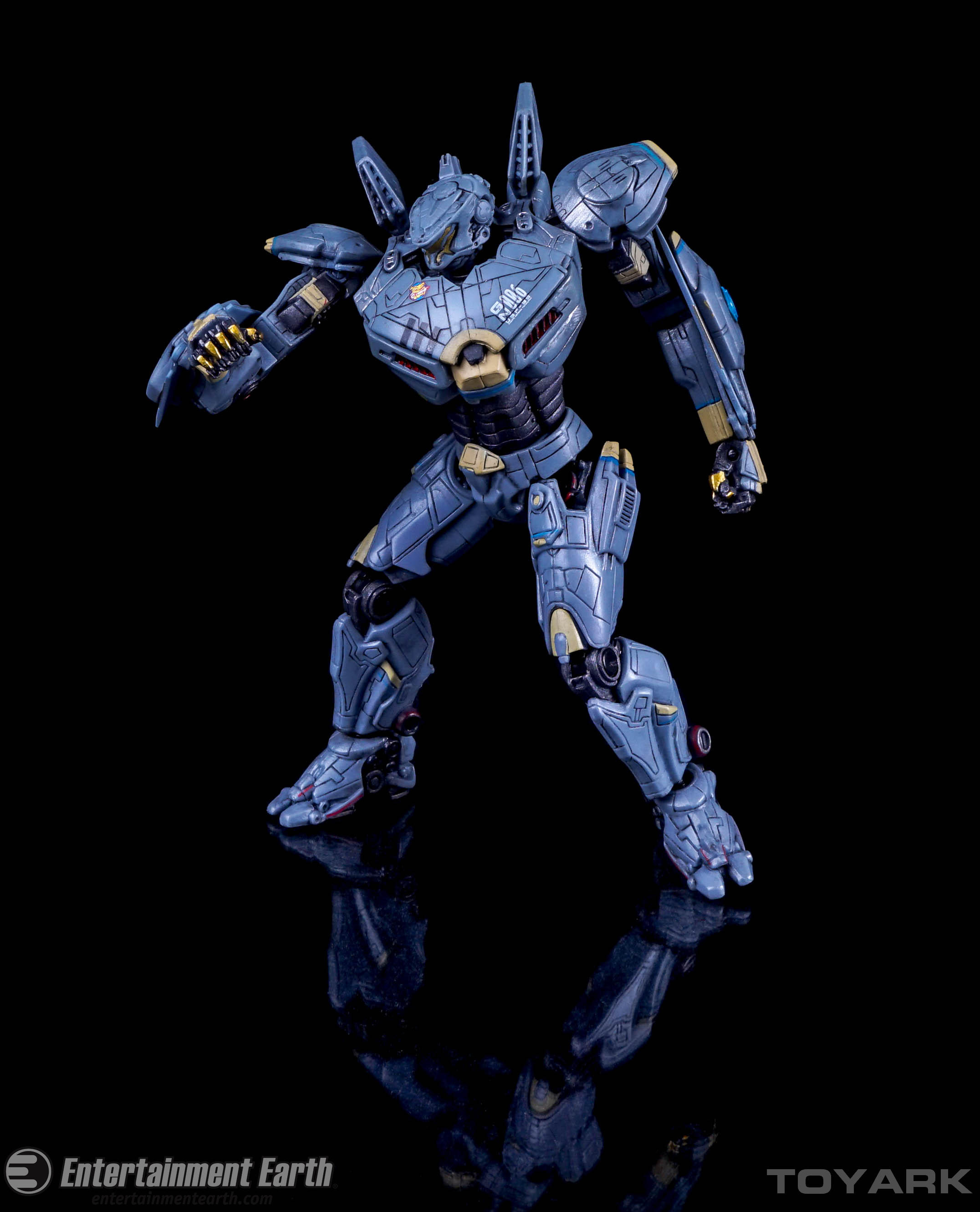 http://www.toyark.com/wp-content/uploads/2016/02/NECA-Ult-Striker-Eureka-050.jpg