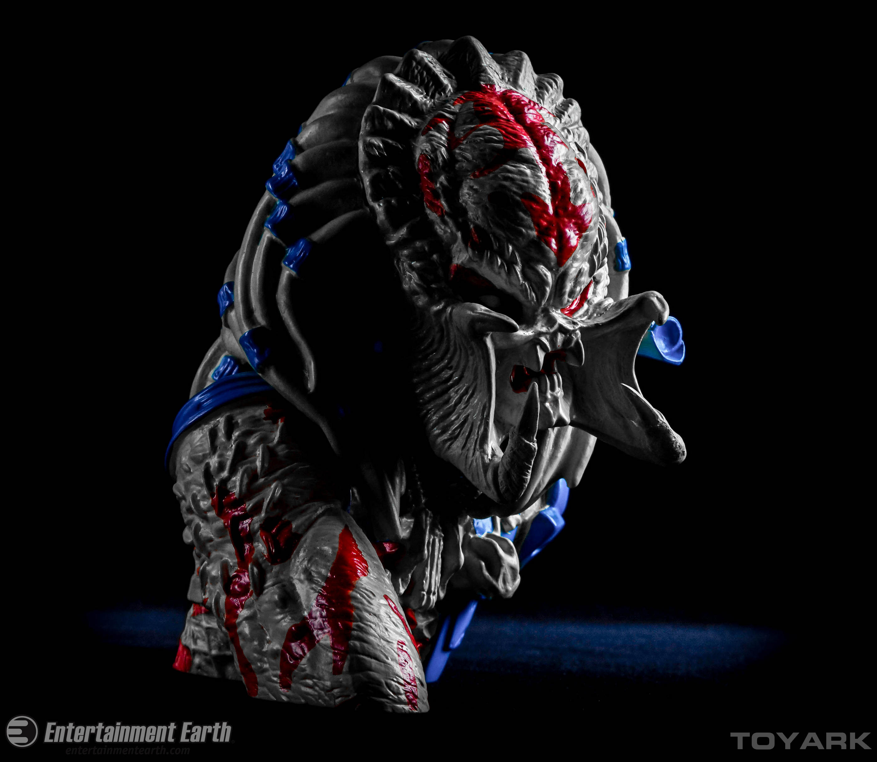 http://www.toyark.com/wp-content/uploads/2016/02/Thermal-Predator-Bust-Bank-014.jpg