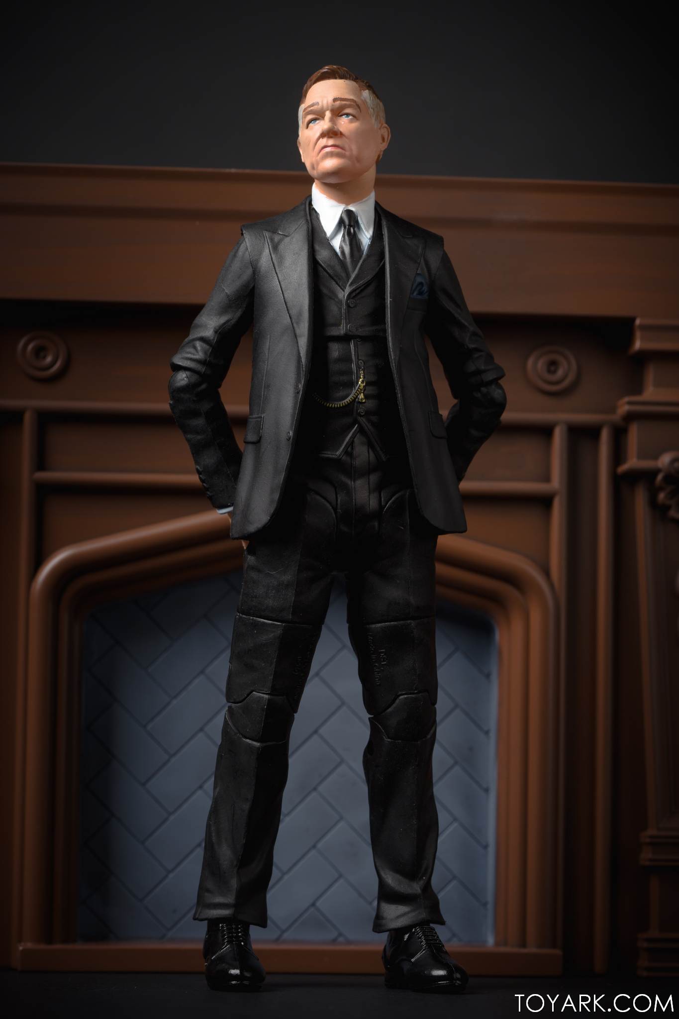 Gotham Select Alfred Pennyworth 06