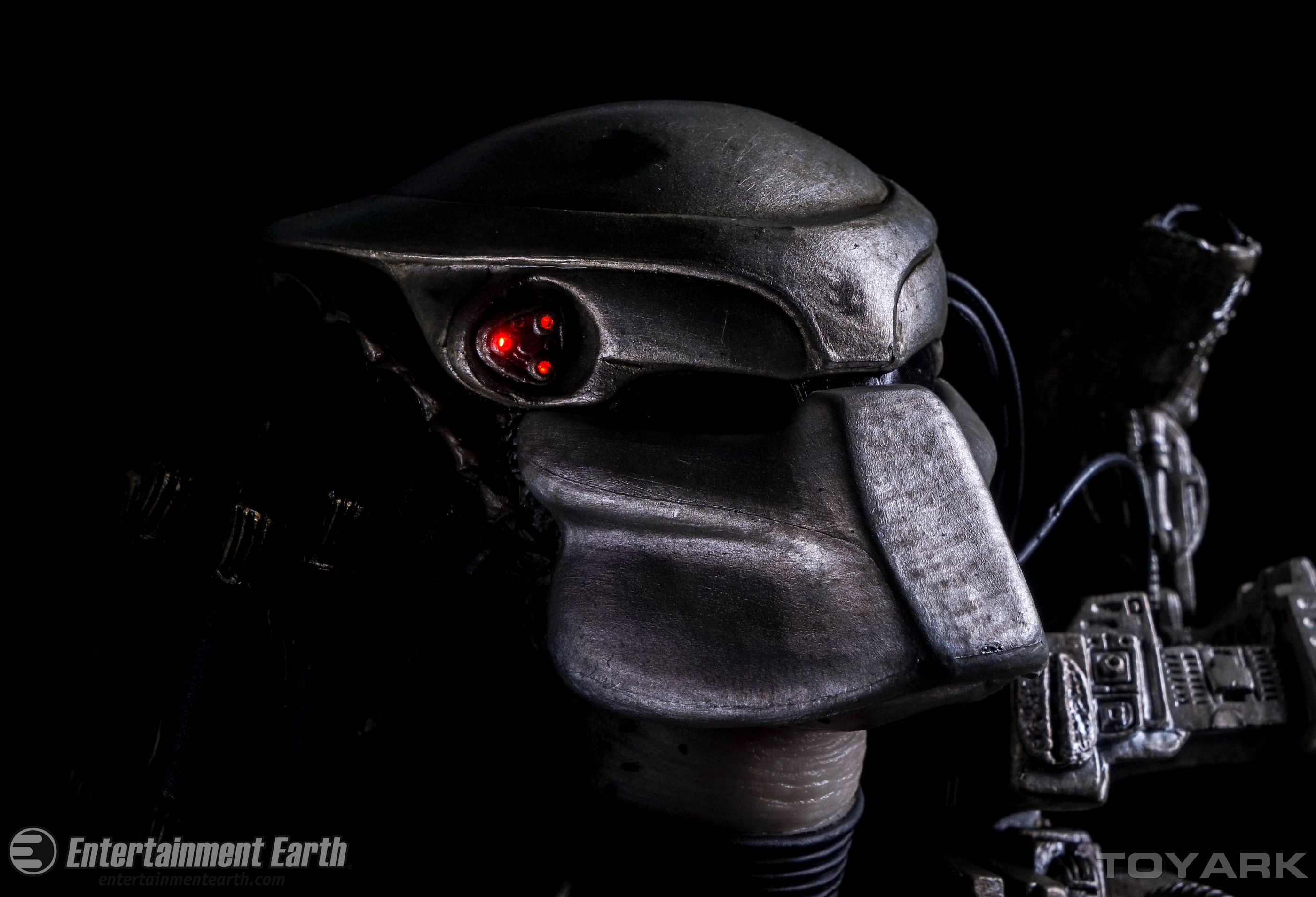 http://www.toyark.com/wp-content/uploads/2016/03/NECA-Quarter-Scale-Jungle-Hunter-Predator-046.jpg