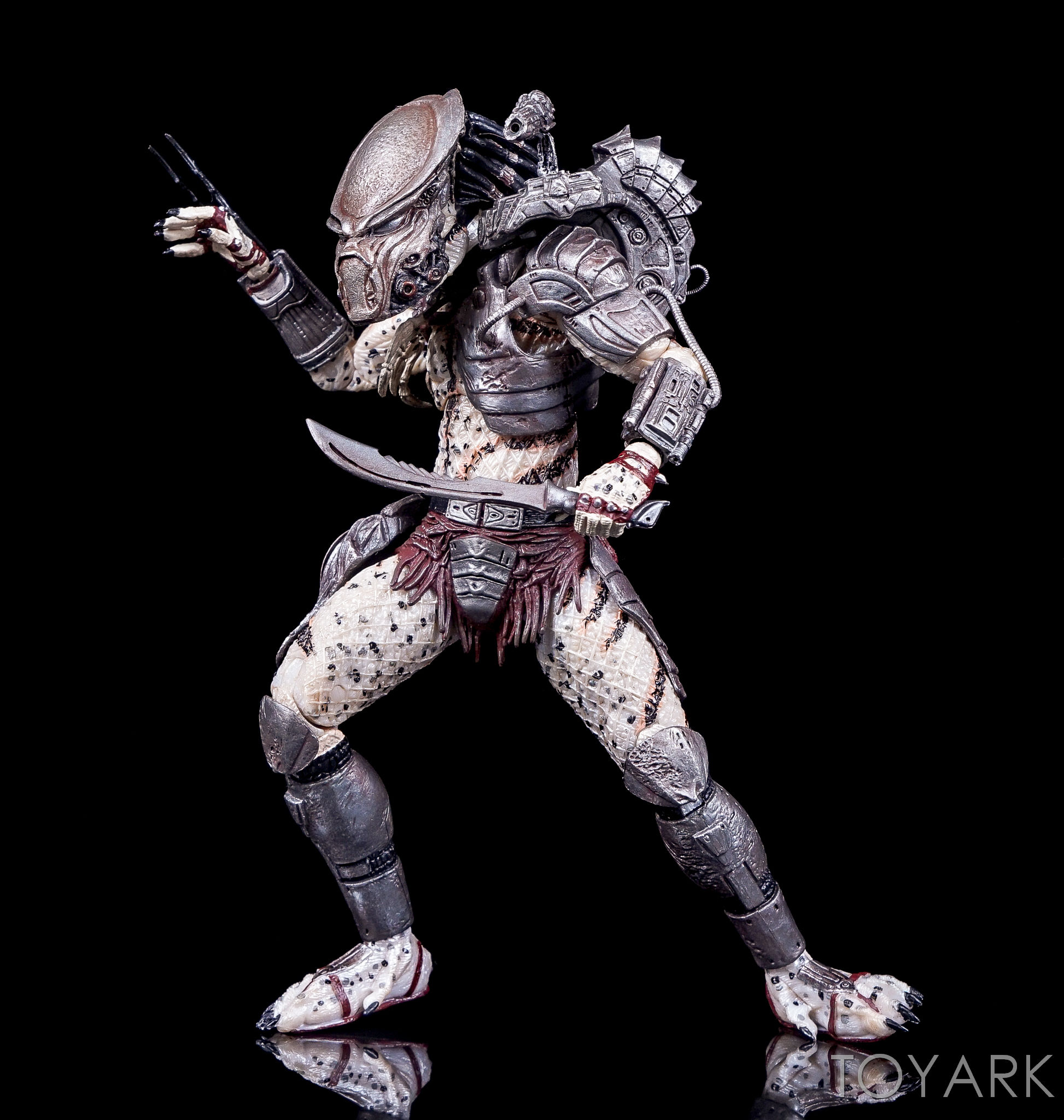 http://www.toyark.com/wp-content/uploads/2016/10/Predator-Series-16-NECA-073.jpg