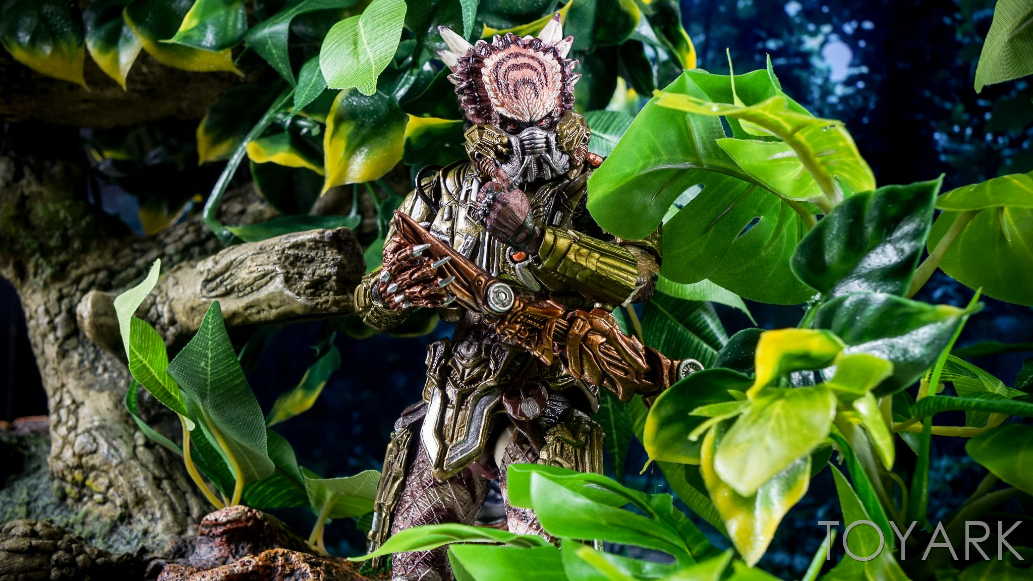 http://www.toyark.com/wp-content/uploads/2016/10/Predator-Series-16-NECA-134.jpg