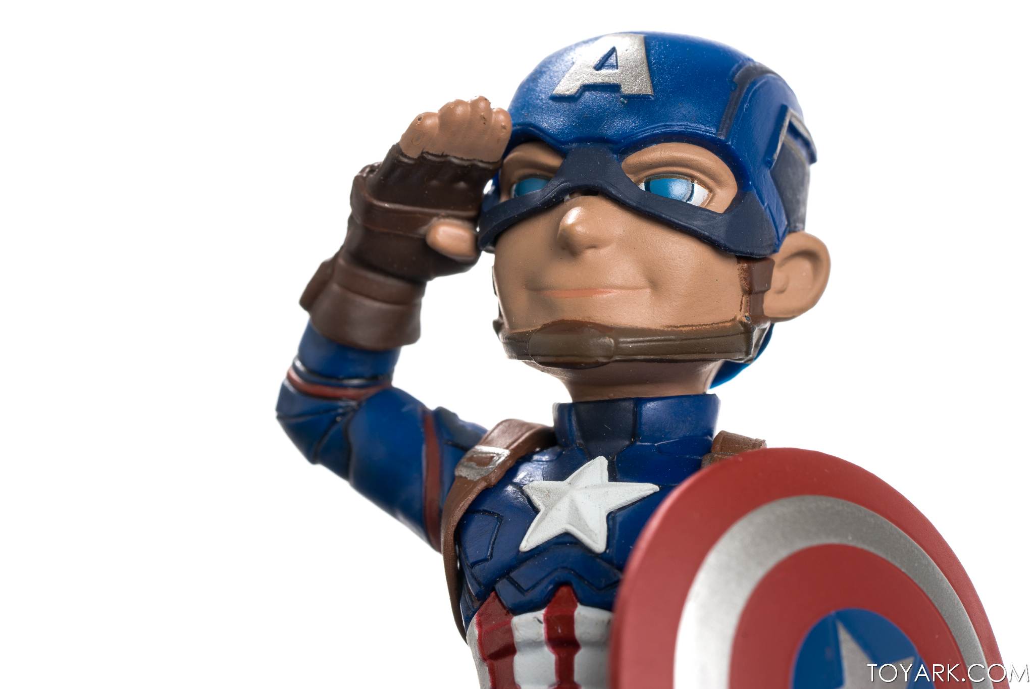 QMx Q Fig Captain America 07