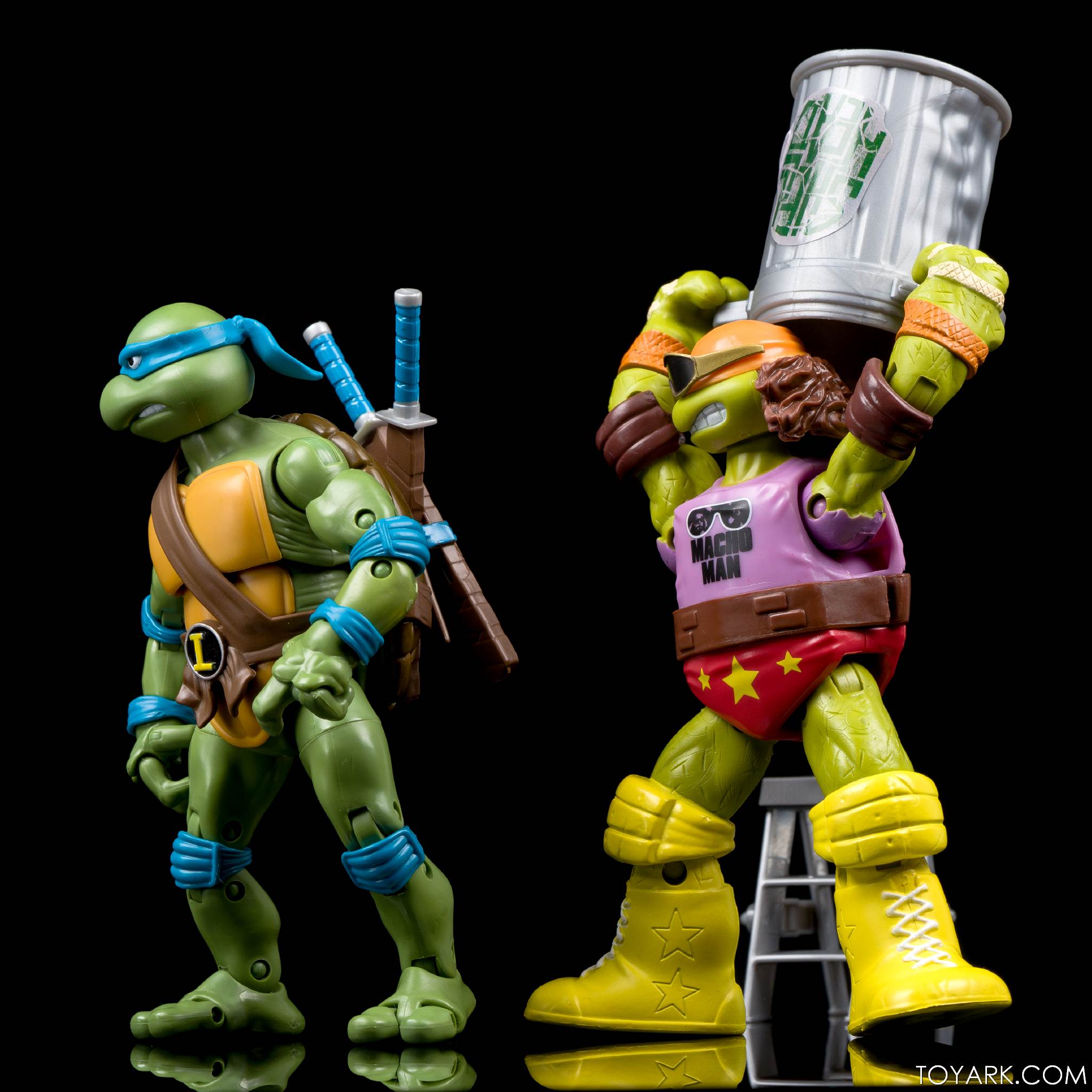 TMNT Mikey Macho Man 19