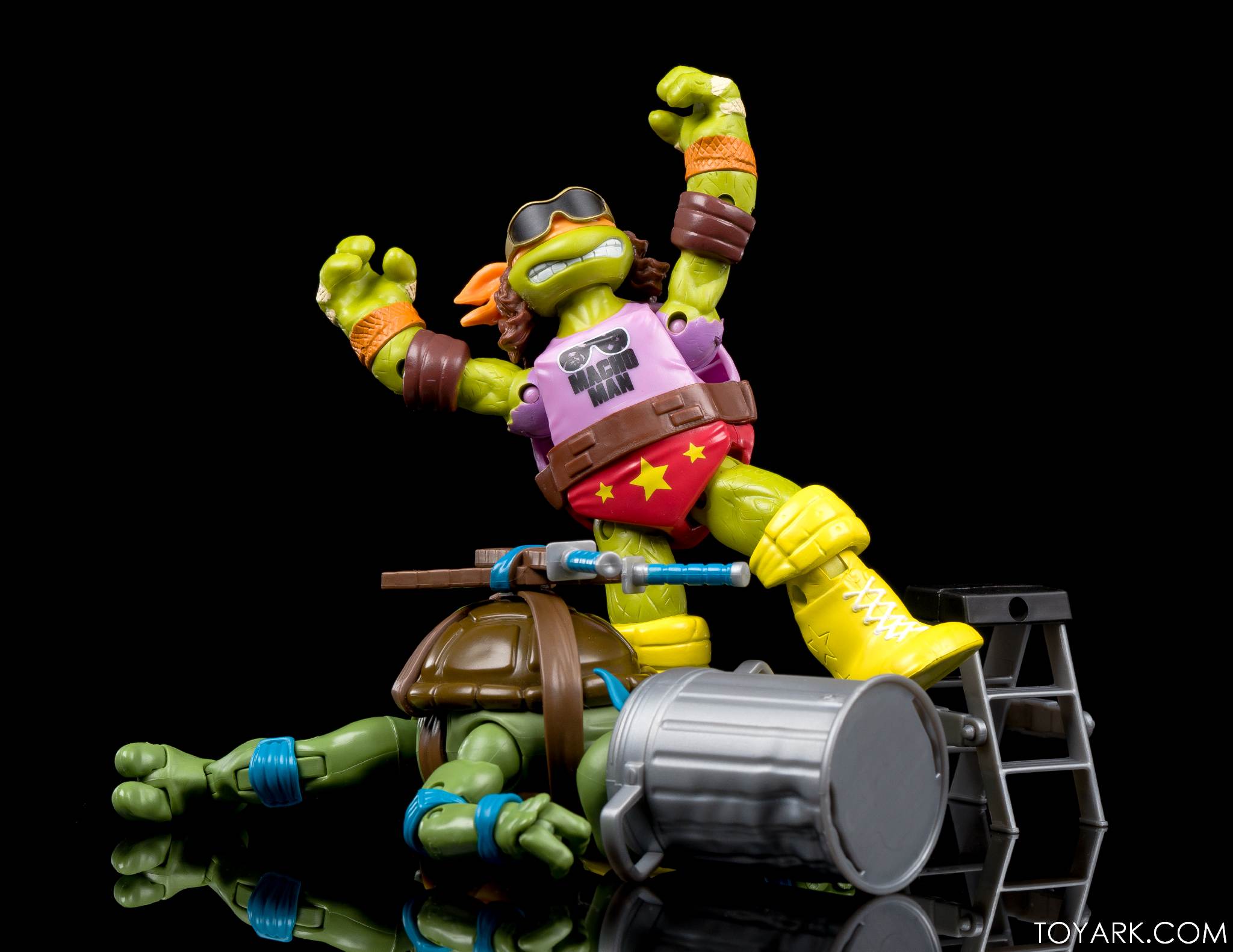 TMNT Mikey Macho Man 21