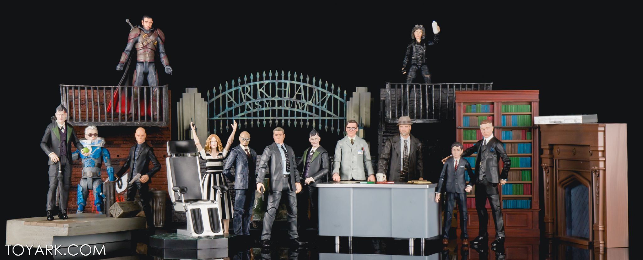 Gotham Select TV Series 4 Action Figure Set of 3 - Diamond Select