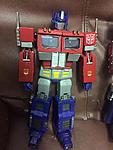 Old and New Optimus Prime-20160208_b7b15cd7a007a70b5083dqqyf9ppeuzp.jpg