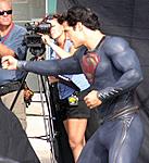 First Look at Henry Cavill as Superman-superman-man-steel-set-photo-costume-henry-cavill-03.jpeg