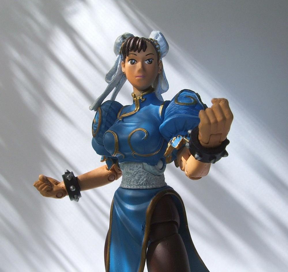 Chun Li by SOTA.
