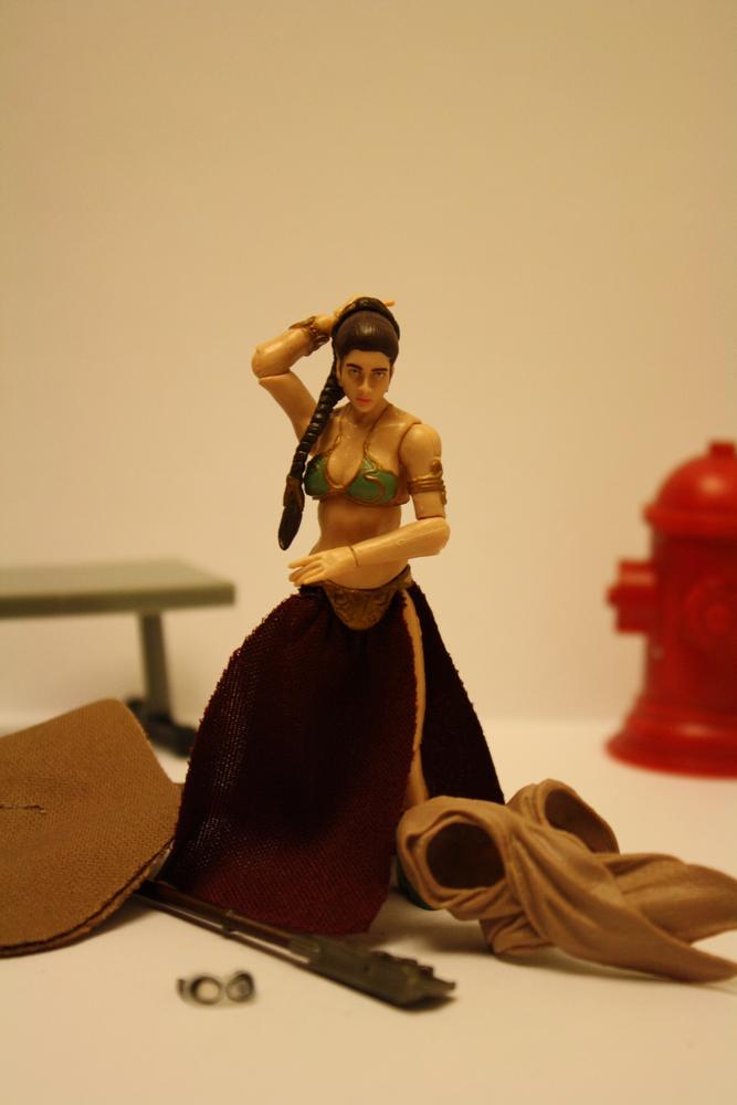 VC88 Princess Leia (Sandstorm Outfit)