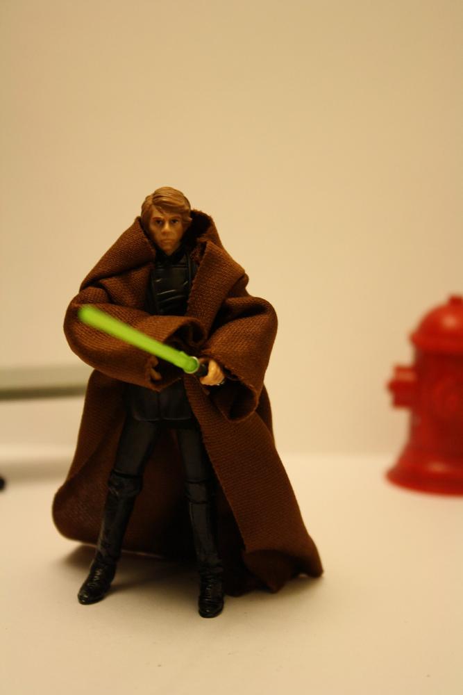 VC87 Luke Skywalker (Lightsaber Construction)