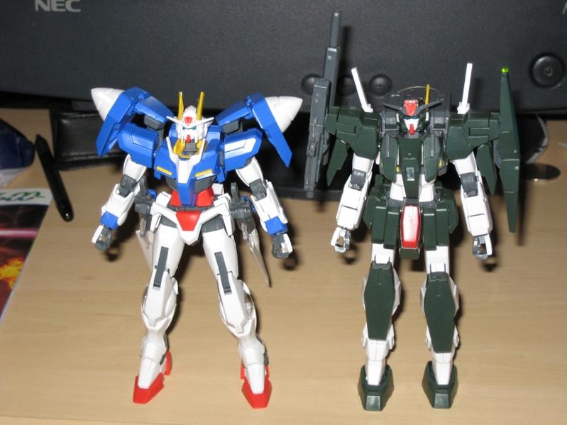 Cherudim Gundam and 00 Gundam 3