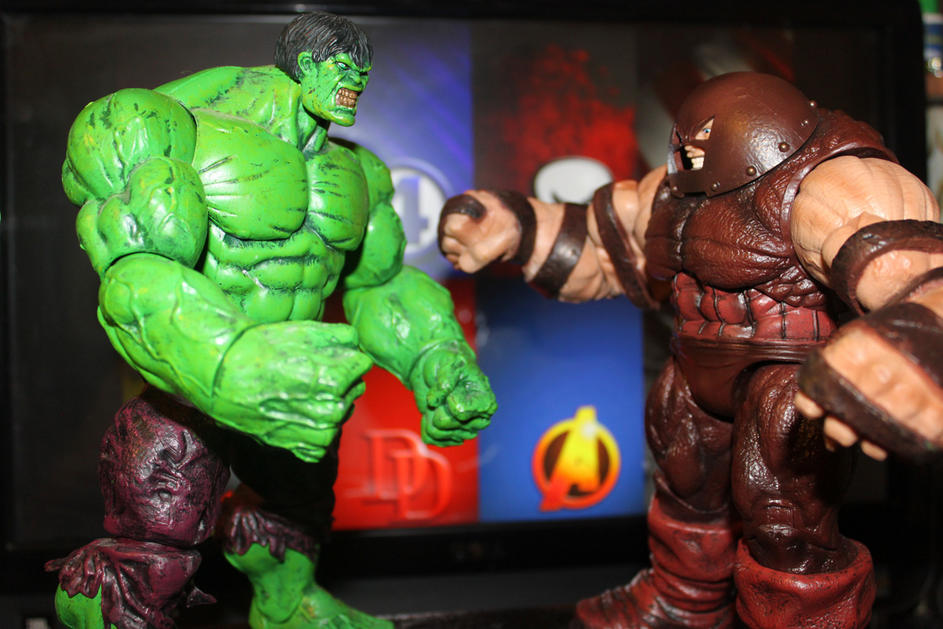 Hulk vs Juggernaut
