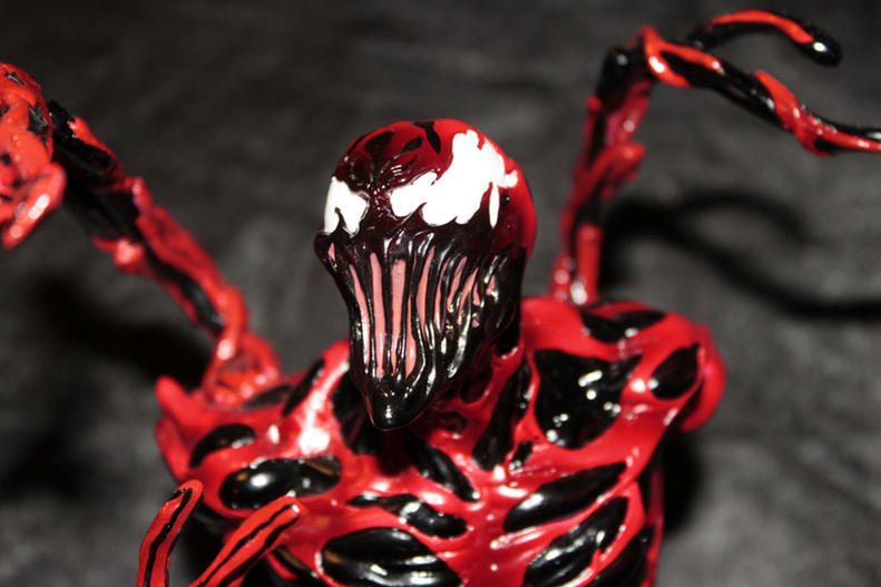 Carnage Bust - A lil' too close for comfort