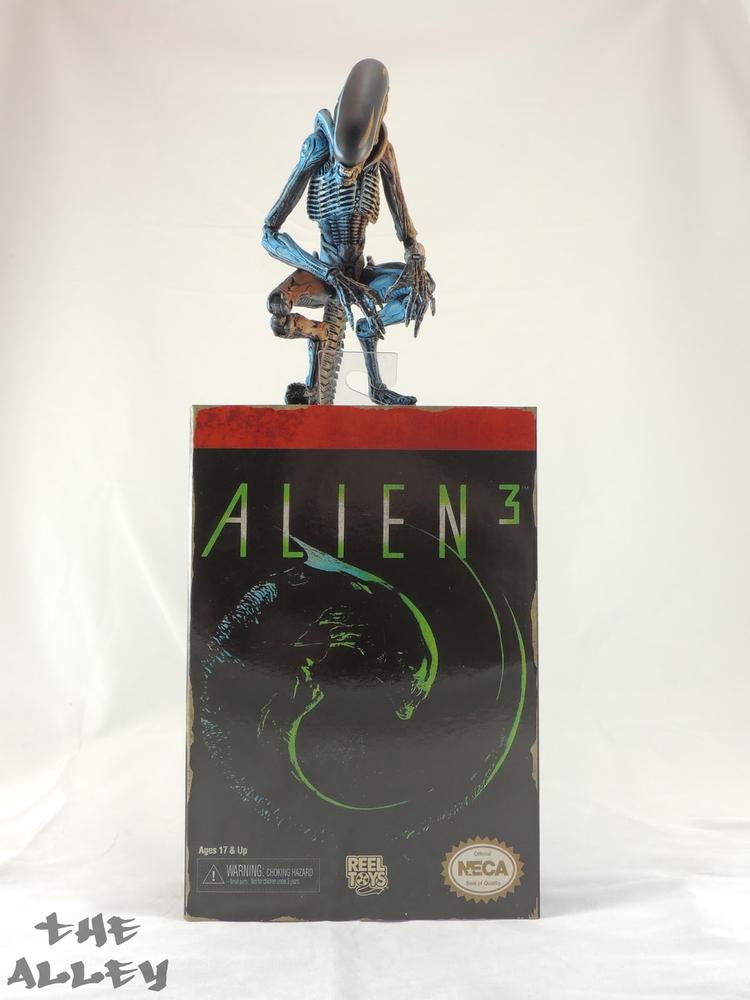 NECA ALIEN 3 CLASSIC VIDEO GAME APPEARANCE DOG ALIEN FIGURE