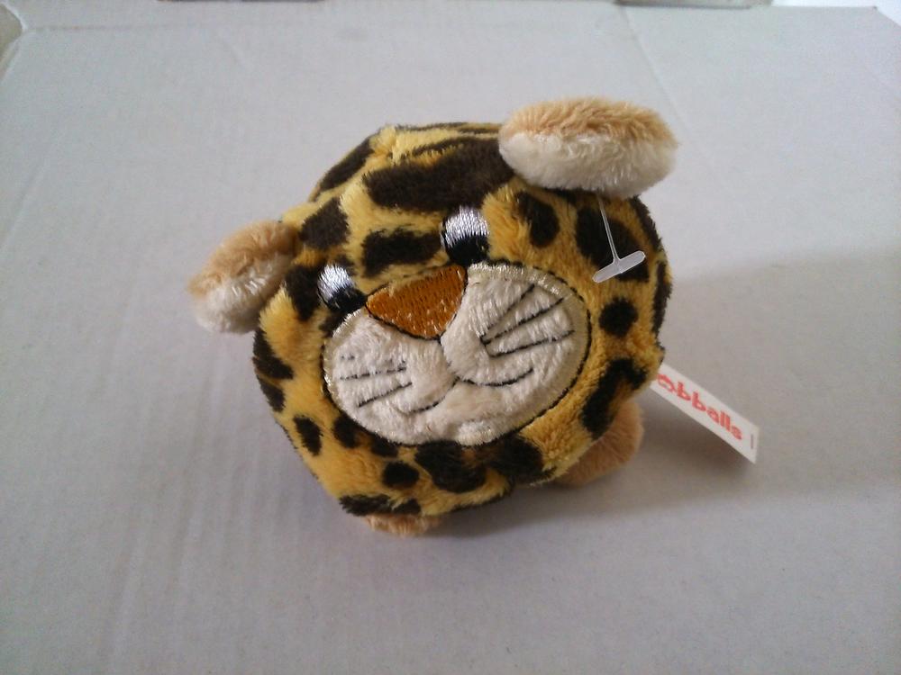 Leopard Bobball