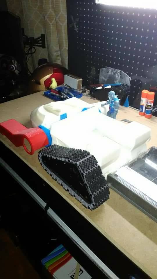 full remote controlled , Thundertank custom 2017