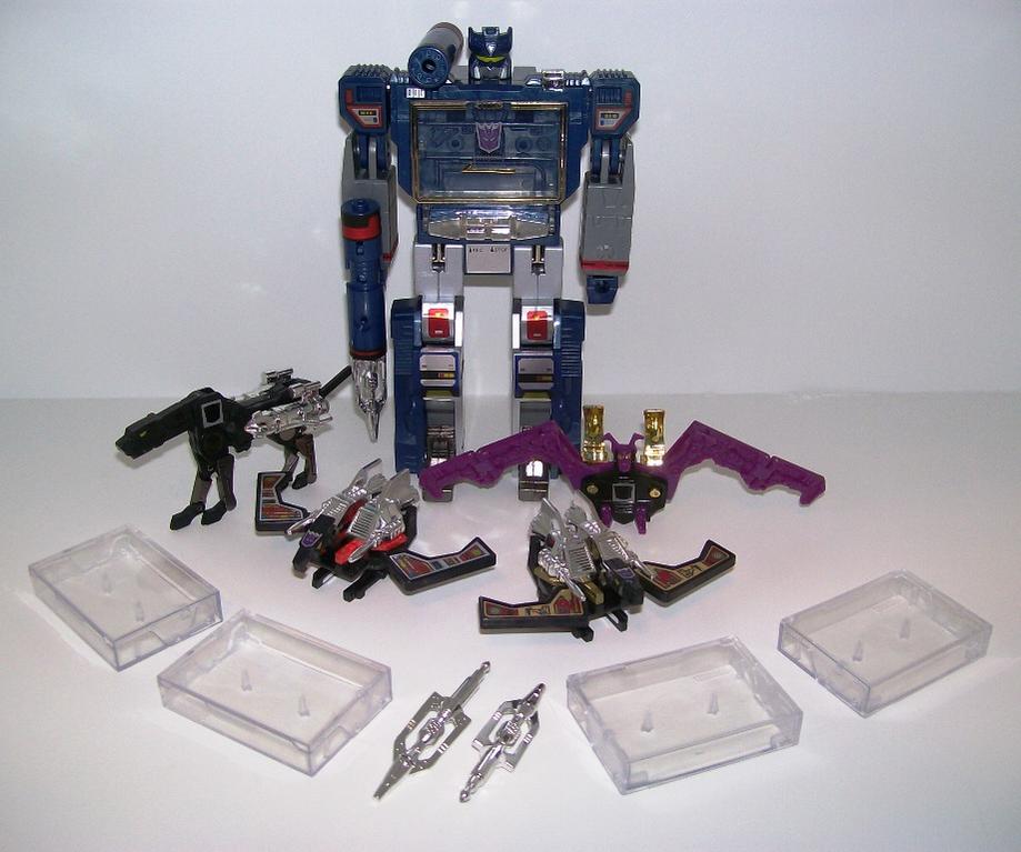 04 everything included