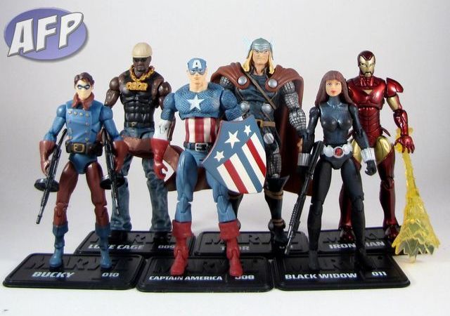 New Marvel Universe 2010 Wave 2 Pictures - The Toyark - News